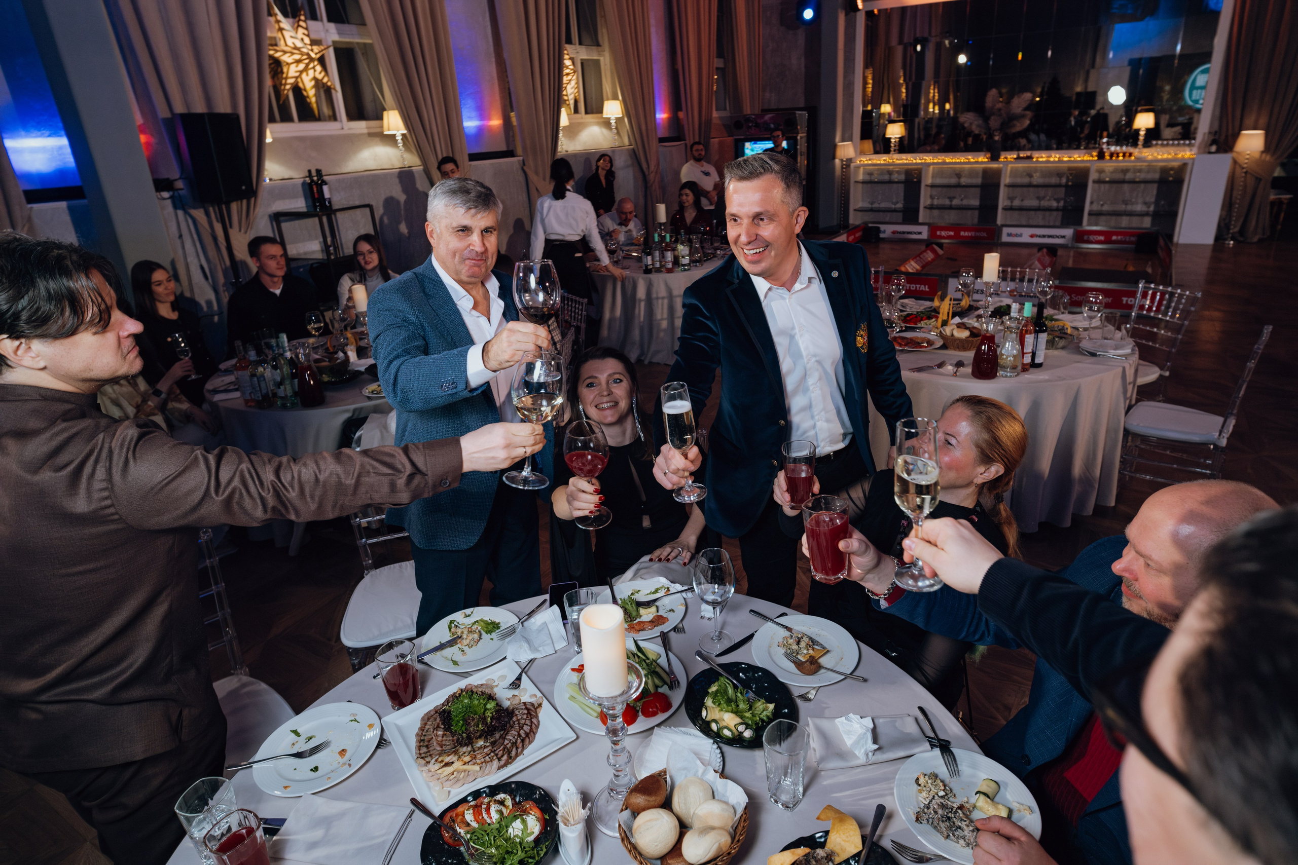 Корпоративы/Праздники. Фотограф и видеограф в Северной столице