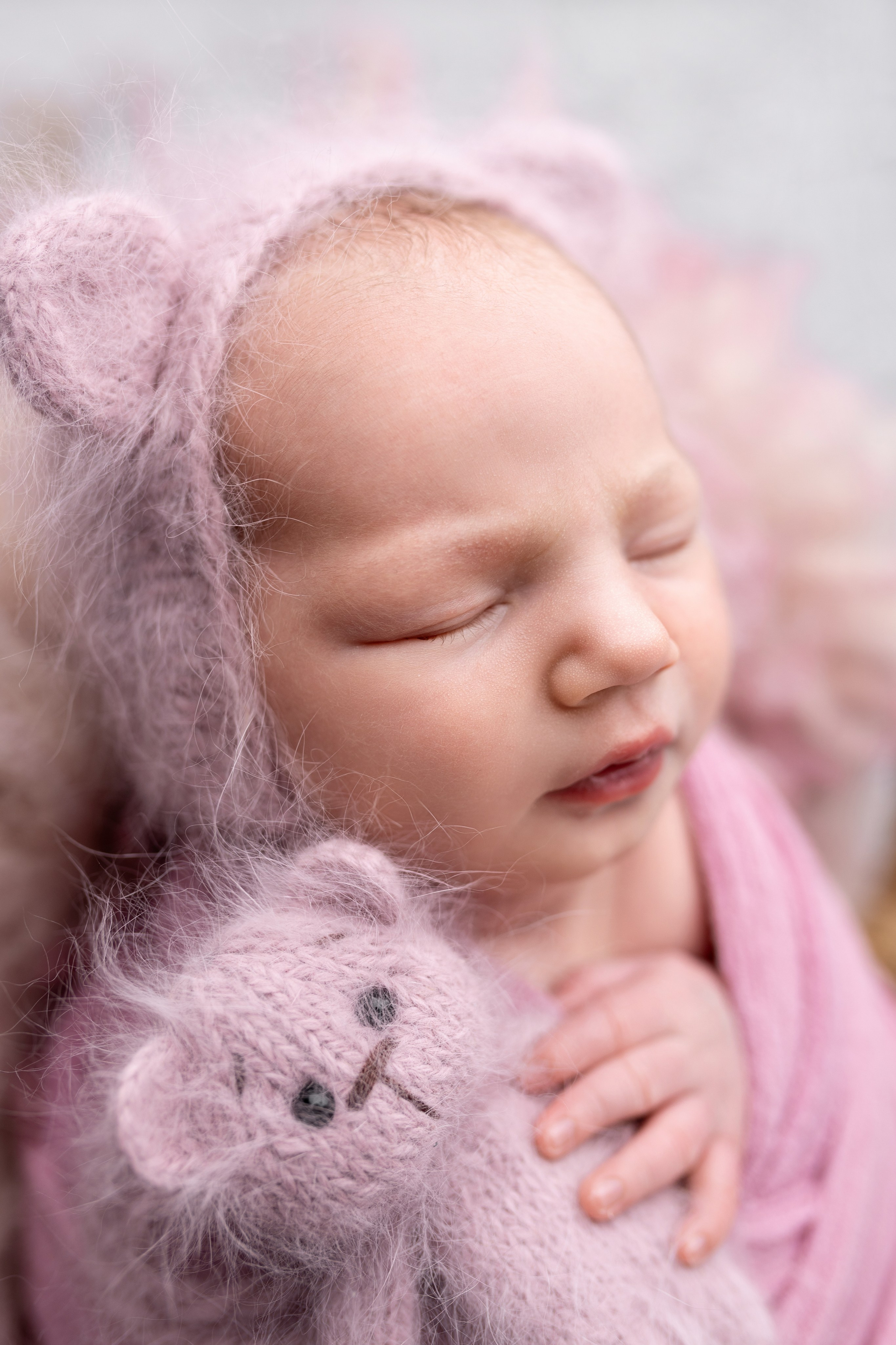 Классический ньюборн newborn. Фотограф новорожденных в г. Барнаул Ренпенинг Катерина