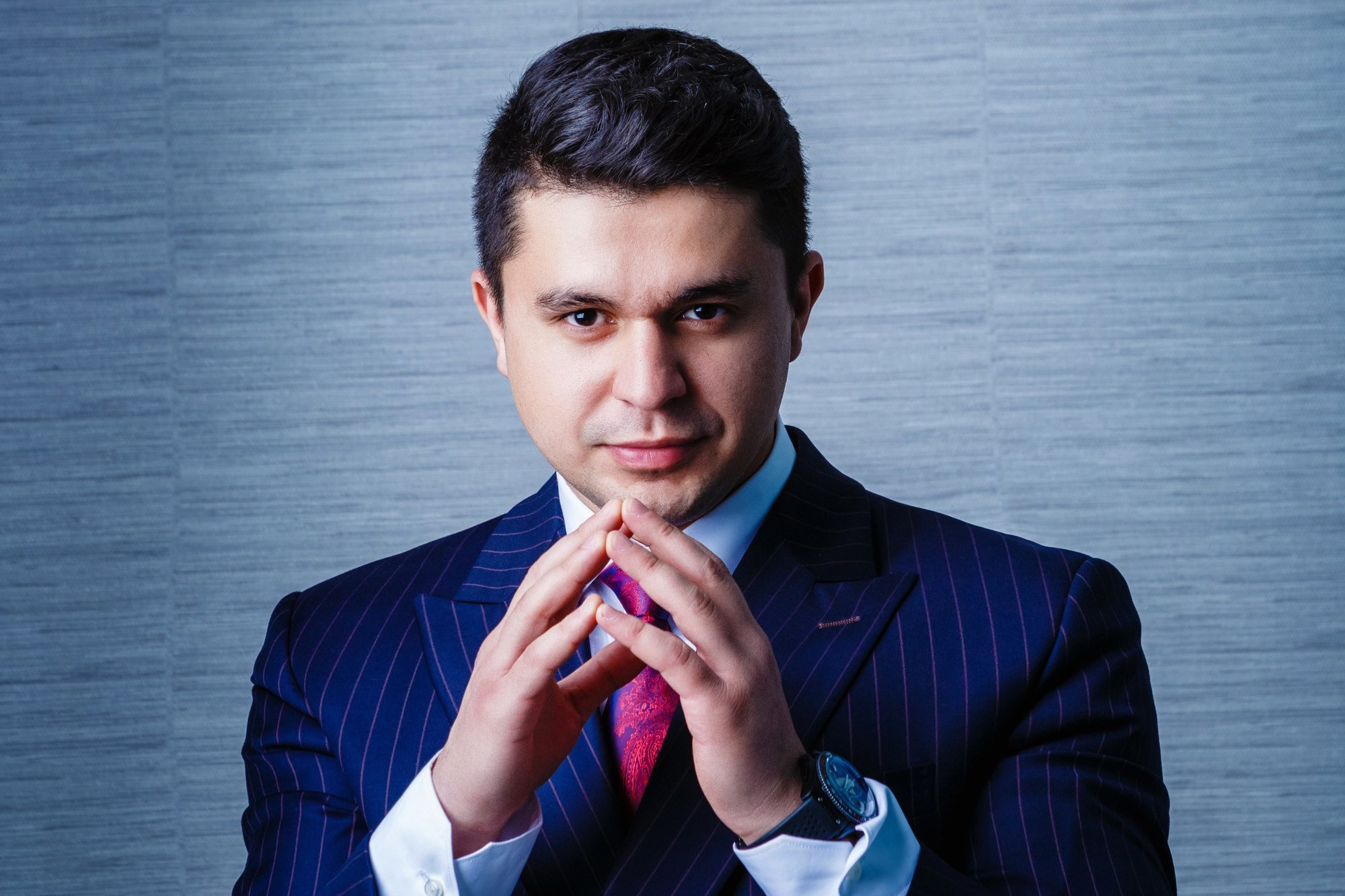 Мужская фотосессия Пхукет цена описание стоимость фотограф бизнес портрет брутальная деловая имиджевая идея место пример фото Phuket