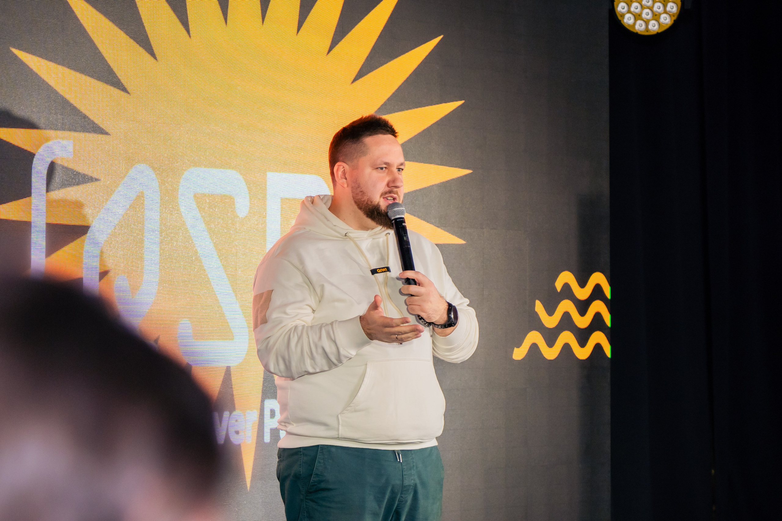 QIWI Server Party. Главная