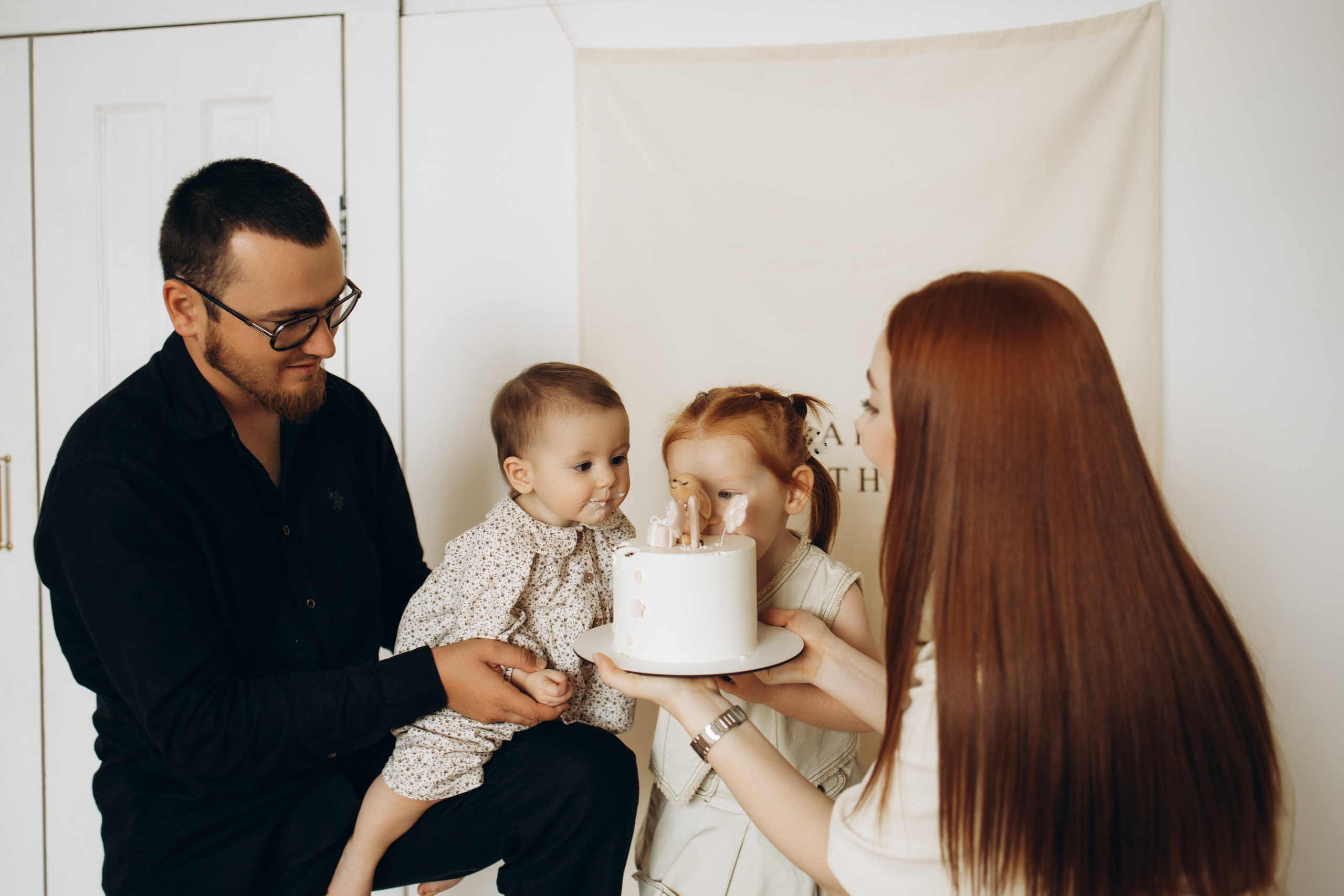 Эмилии годик. Самый теплый фотограф в Краснодаре Рябоконь Ксения