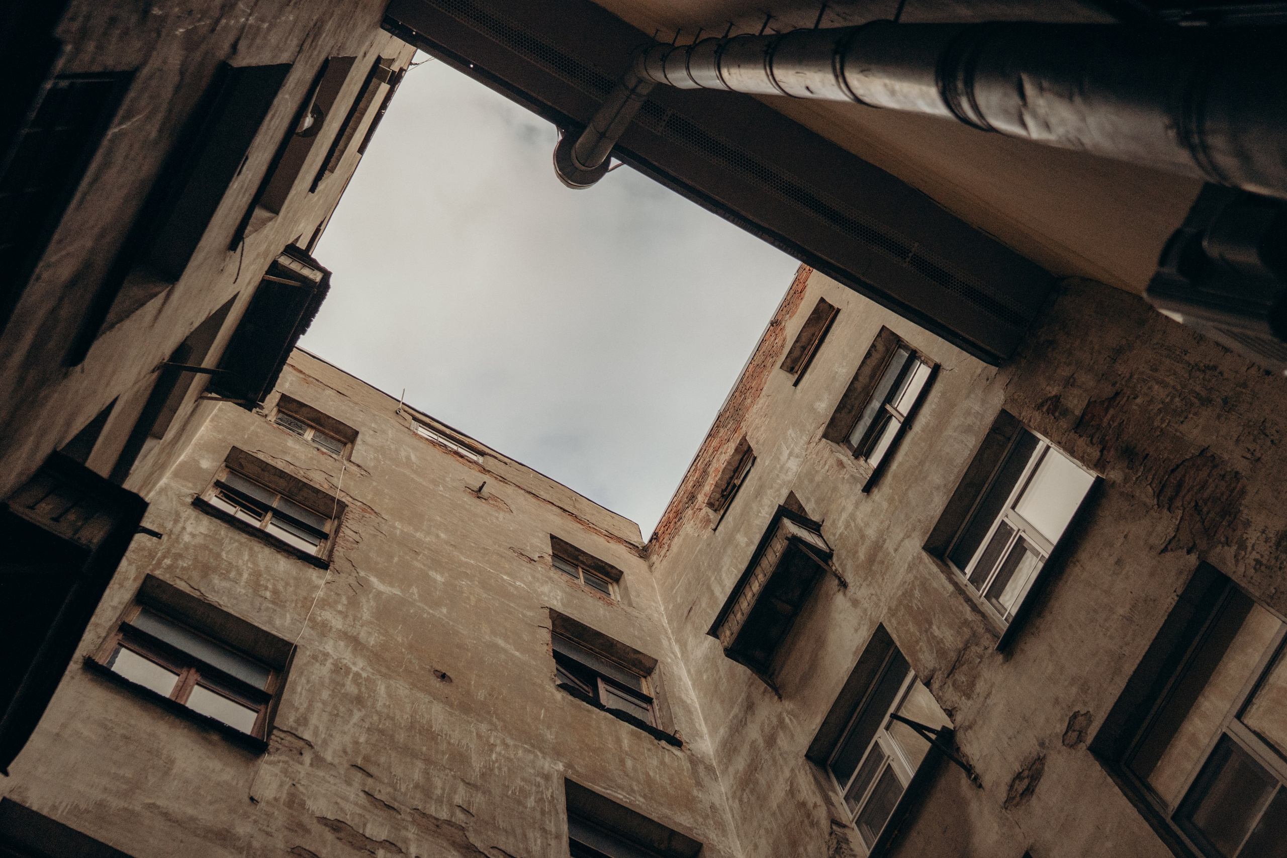 Евгений и Марина. Hmliber — фотограф и контент-креатор из Петербурга