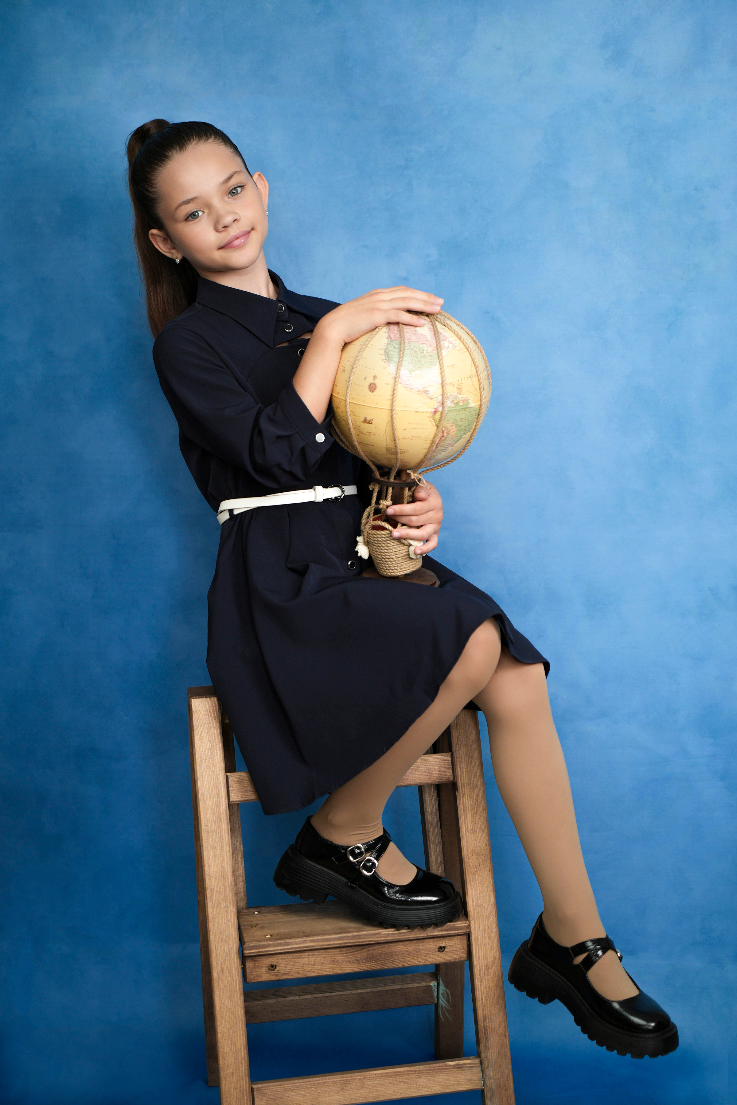 Фон старшие классы. Школьная фотография Поповы