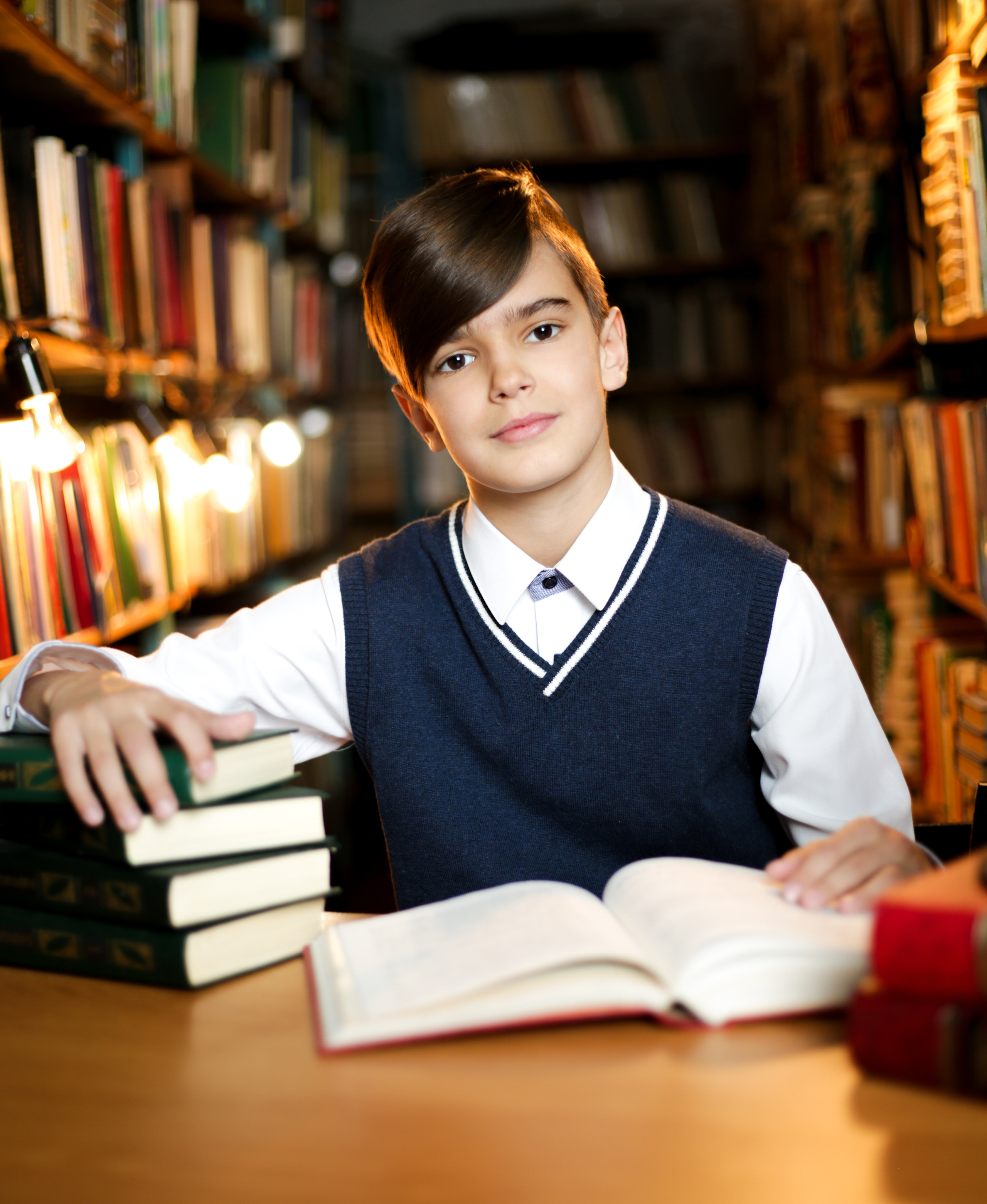 Фон начальные классы. Школьная фотография Поповы