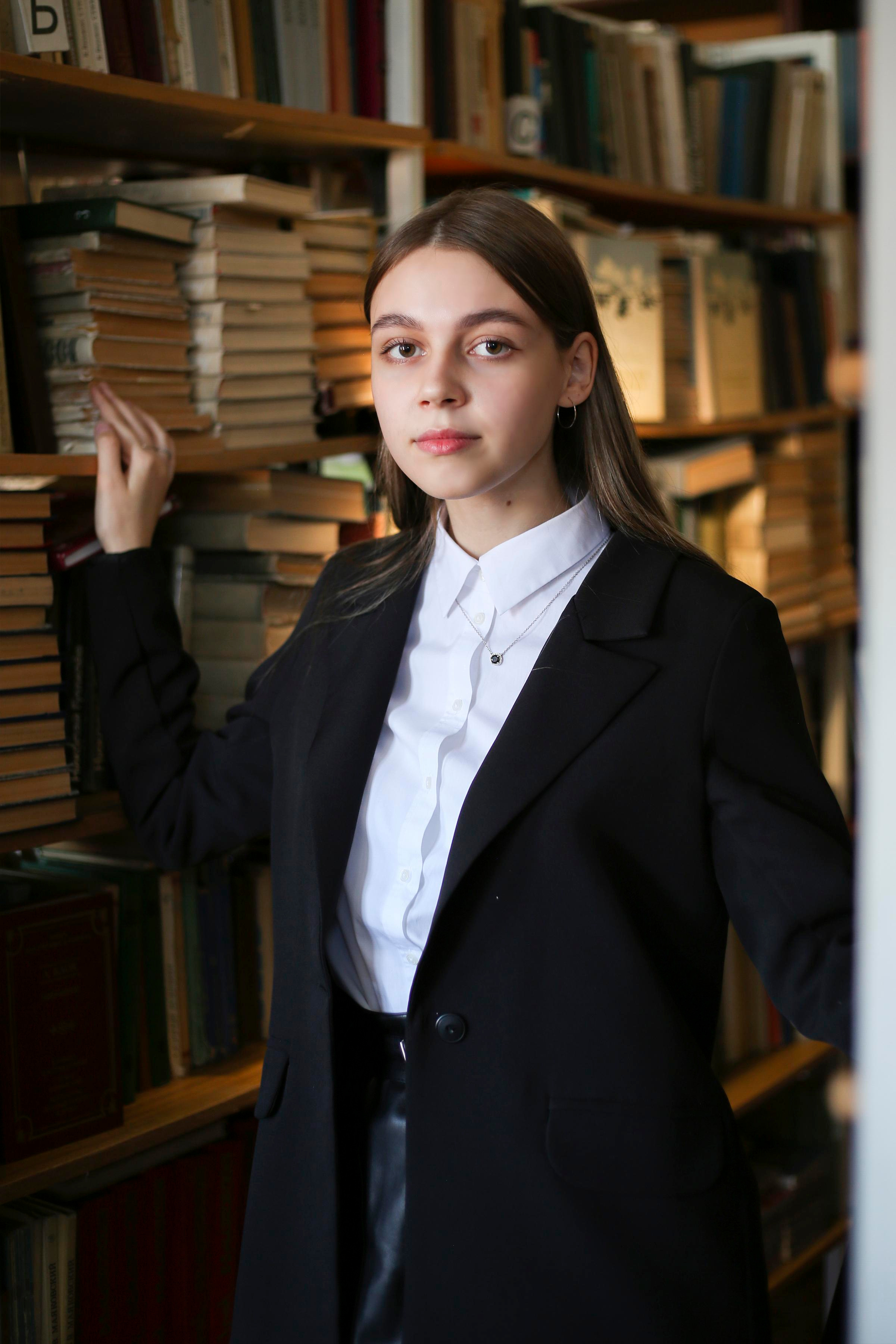 Фон старшие классы. Школьная фотография Поповы