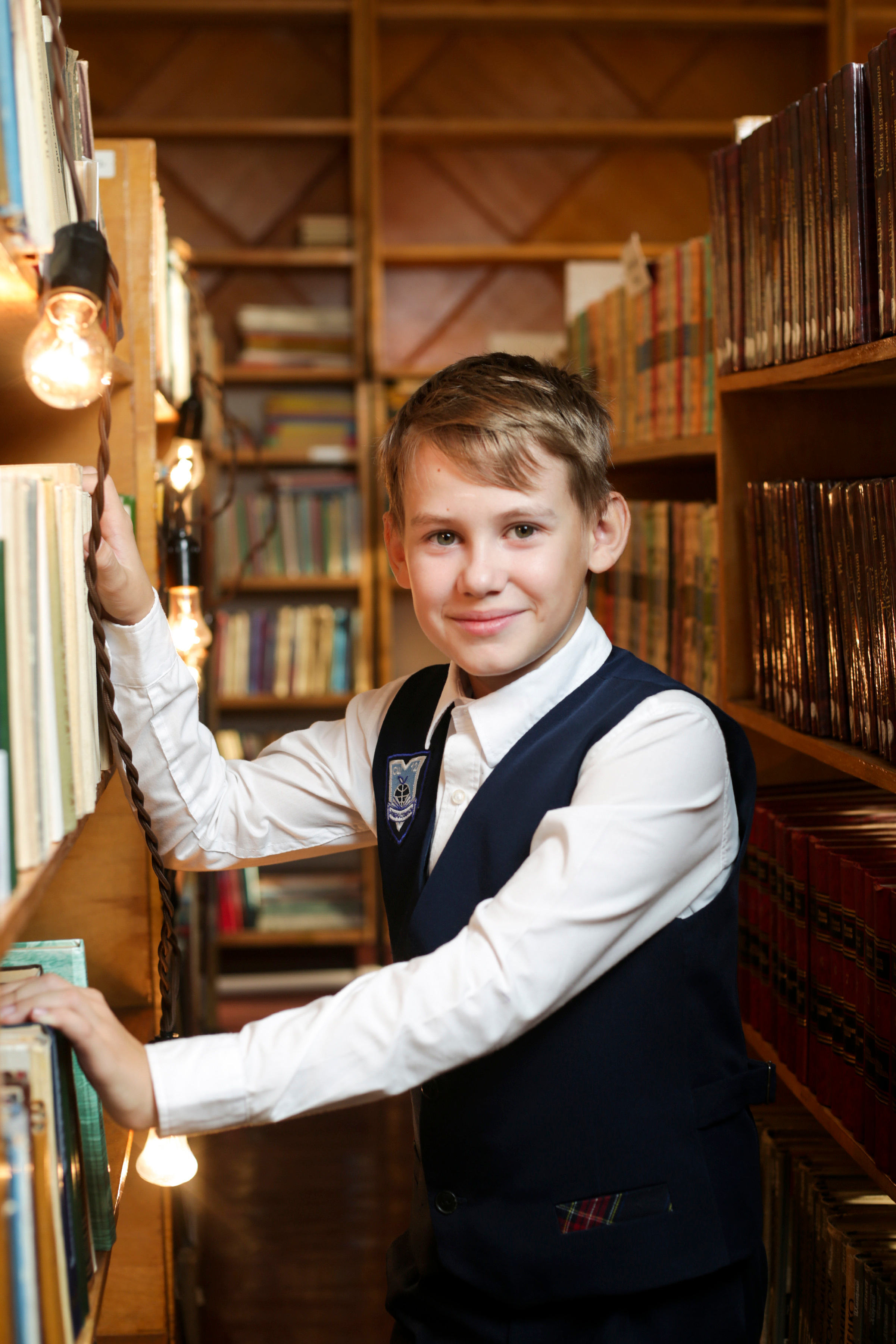 Фон начальные классы. Школьная фотография Поповы