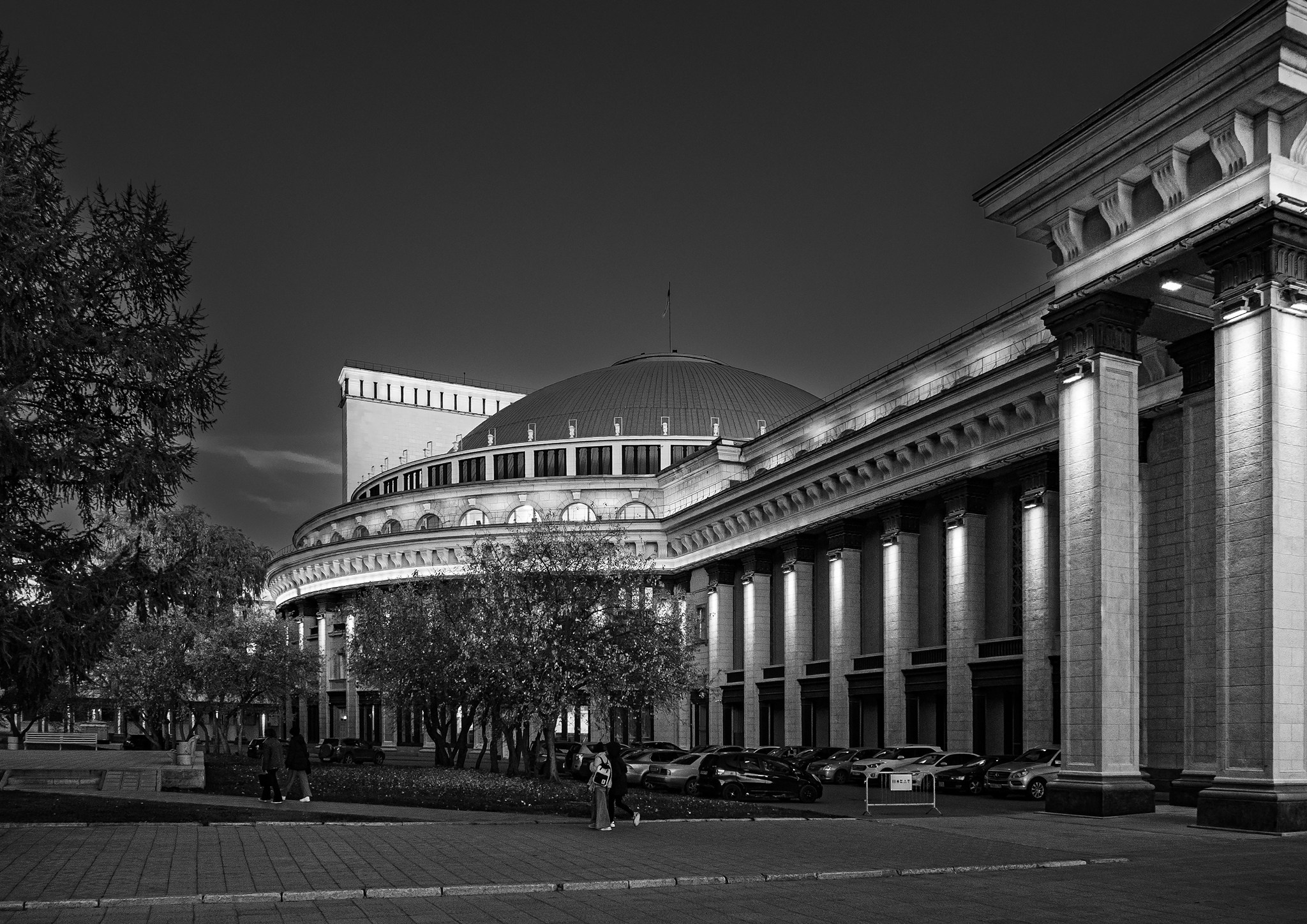 80 лет Новосибирскому Государственному Академическому Театру Оперы и Балета (НГАТОБ, НОВАТ) Ново-Сибирск.Конструктивизм!