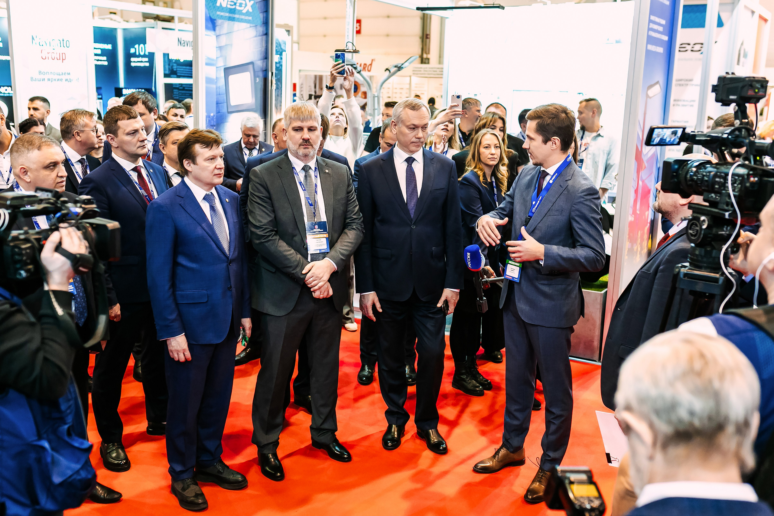 Конференции и форумы. Репортажный и свадебный фотограф в Новосибирске Марина Красавина