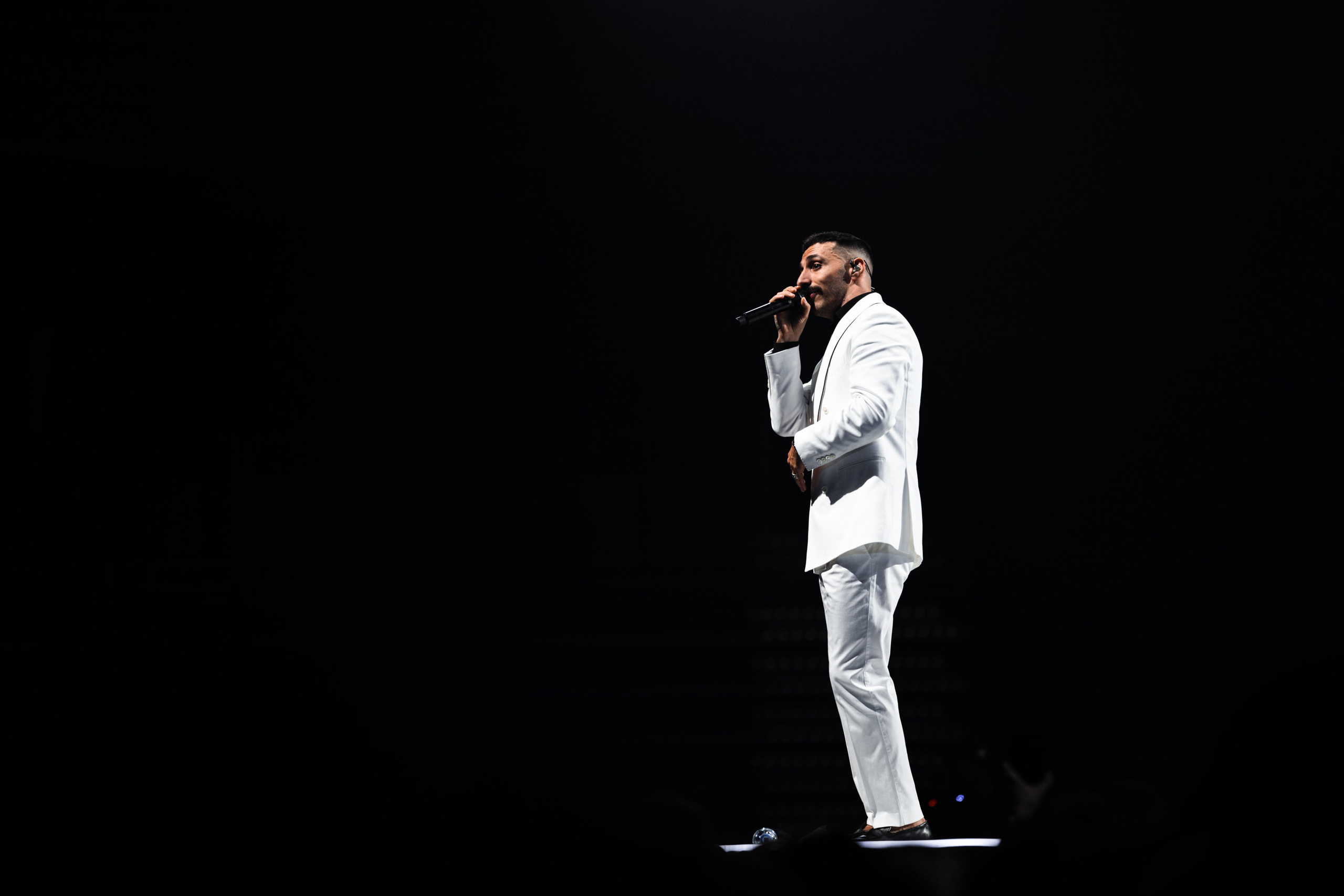 Концерт L'one 19.10.2025 с хором и симфоническом оркестром. Фотограф и видеограф Мария Банщикова, Солнечногорск, Москва