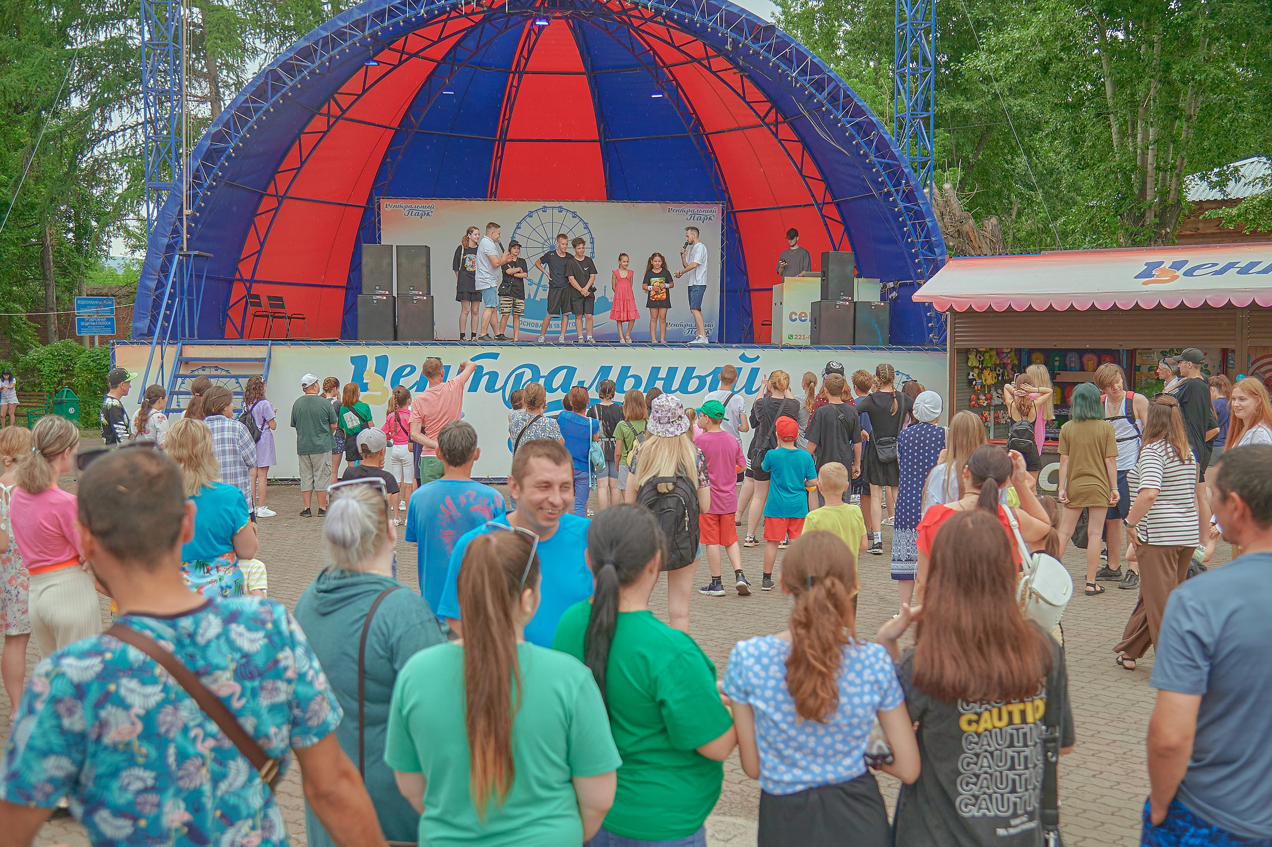 Портфолио репортажной фотосъёмки: Иван Купало в Центральном парке Красноярск. Фотограф Яковлев Роман — Красноярск
