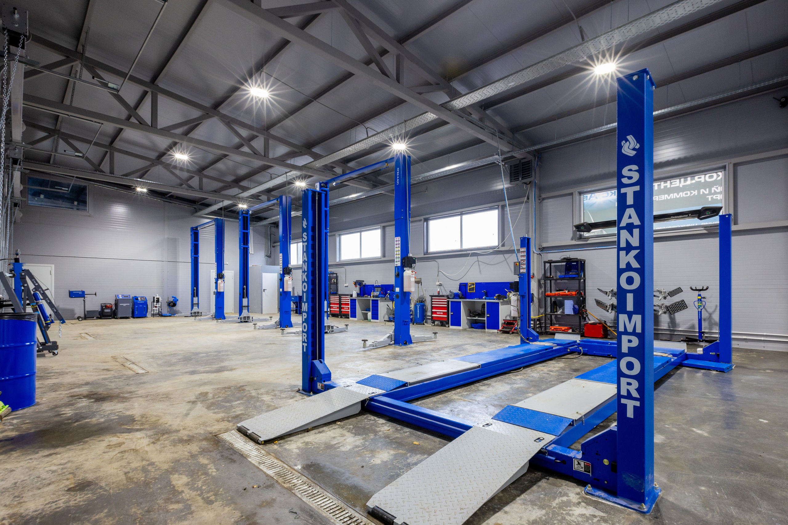 Lux Auto. Фотограф в Туле Крупский АнДРей. Фотостудия «КАДР71» в Туле