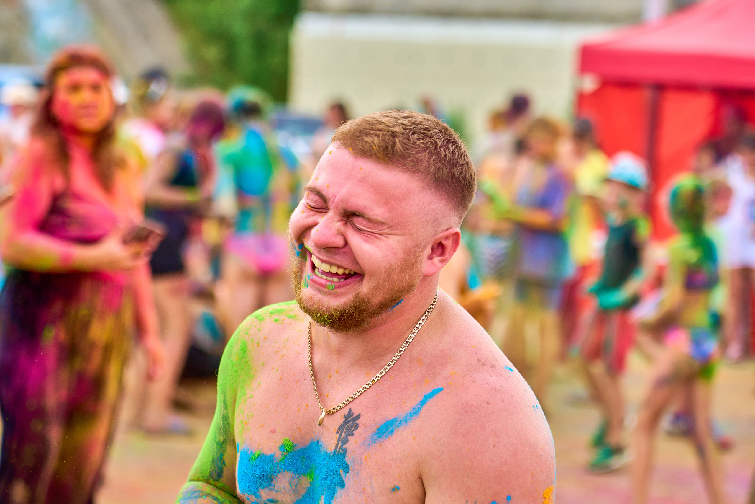 Холи. Фотограф во Владивостоке