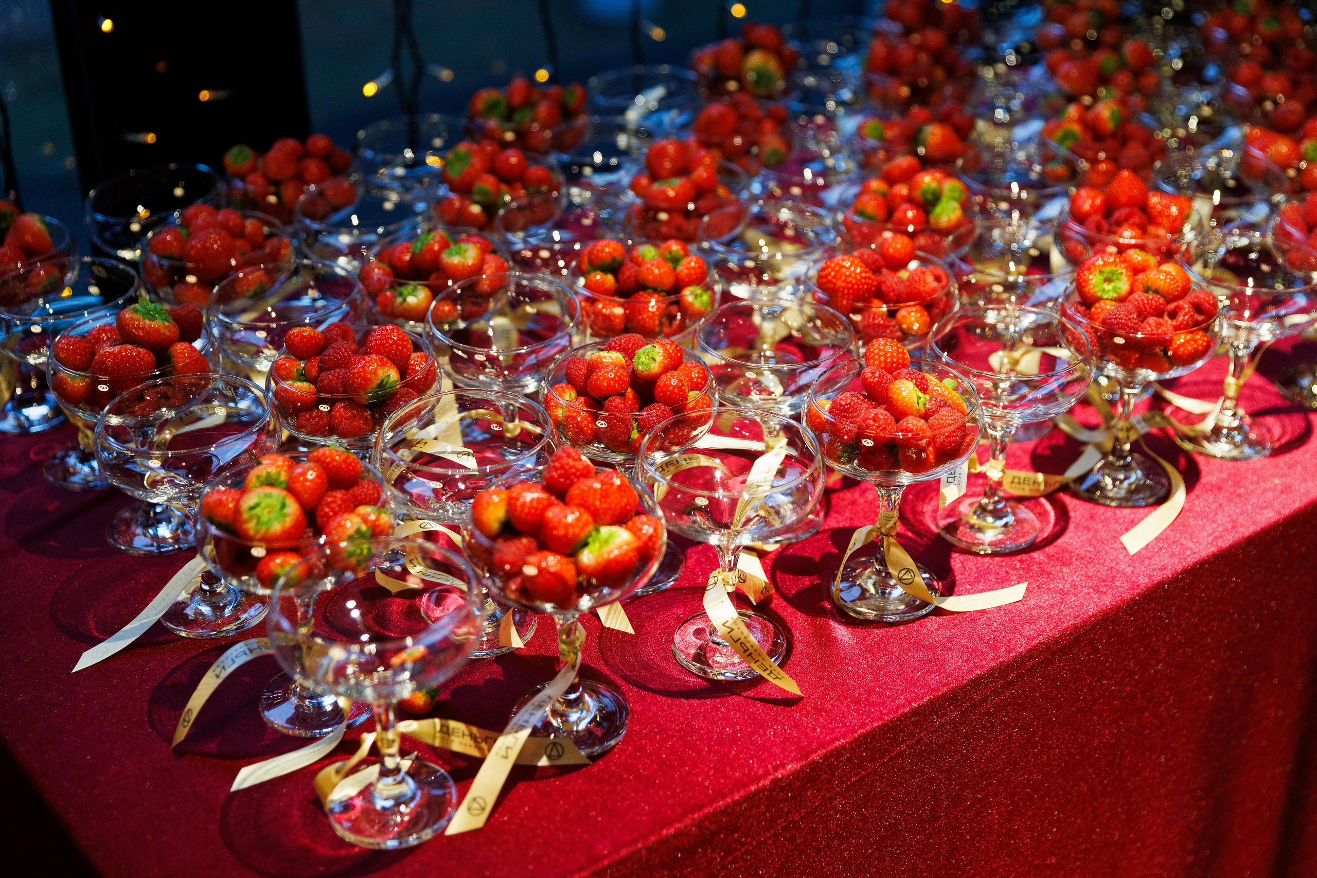 Новогодняя вечеринка клуба «Деньги»