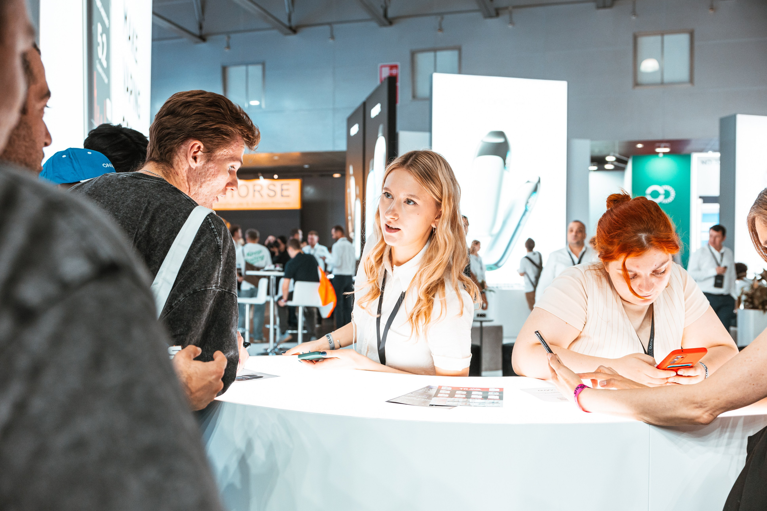 VAPE CLUB SHOW 2025 Крокус Экспо. Фотограф в Москве Дмитрий Емельянов