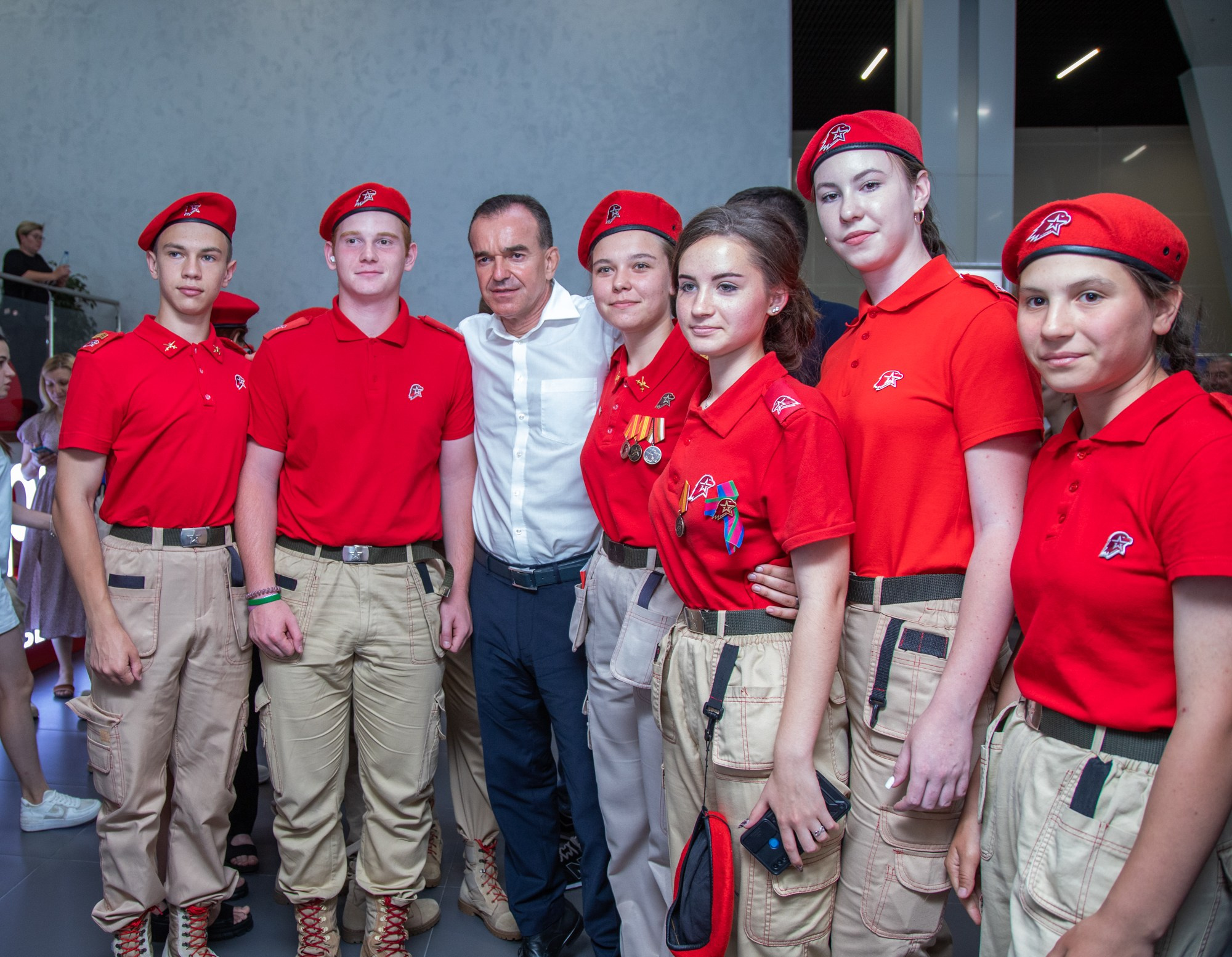 Краевой День молодёжи в Краснодаре 2023. Репортажный, промышленный и маркетплейс-фотограф Дмитрий Чернат