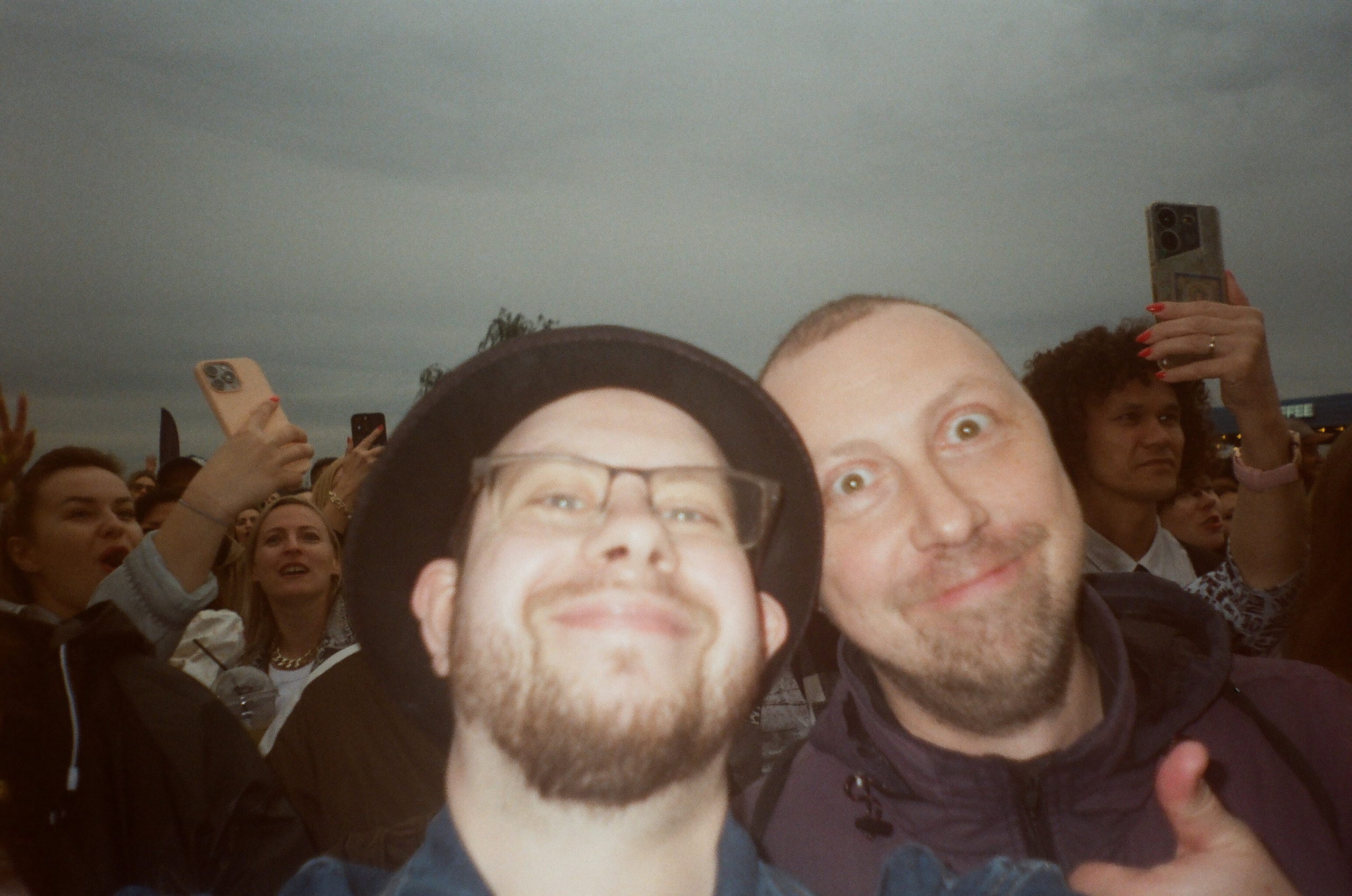 Плёнка. Человек в Шляпе