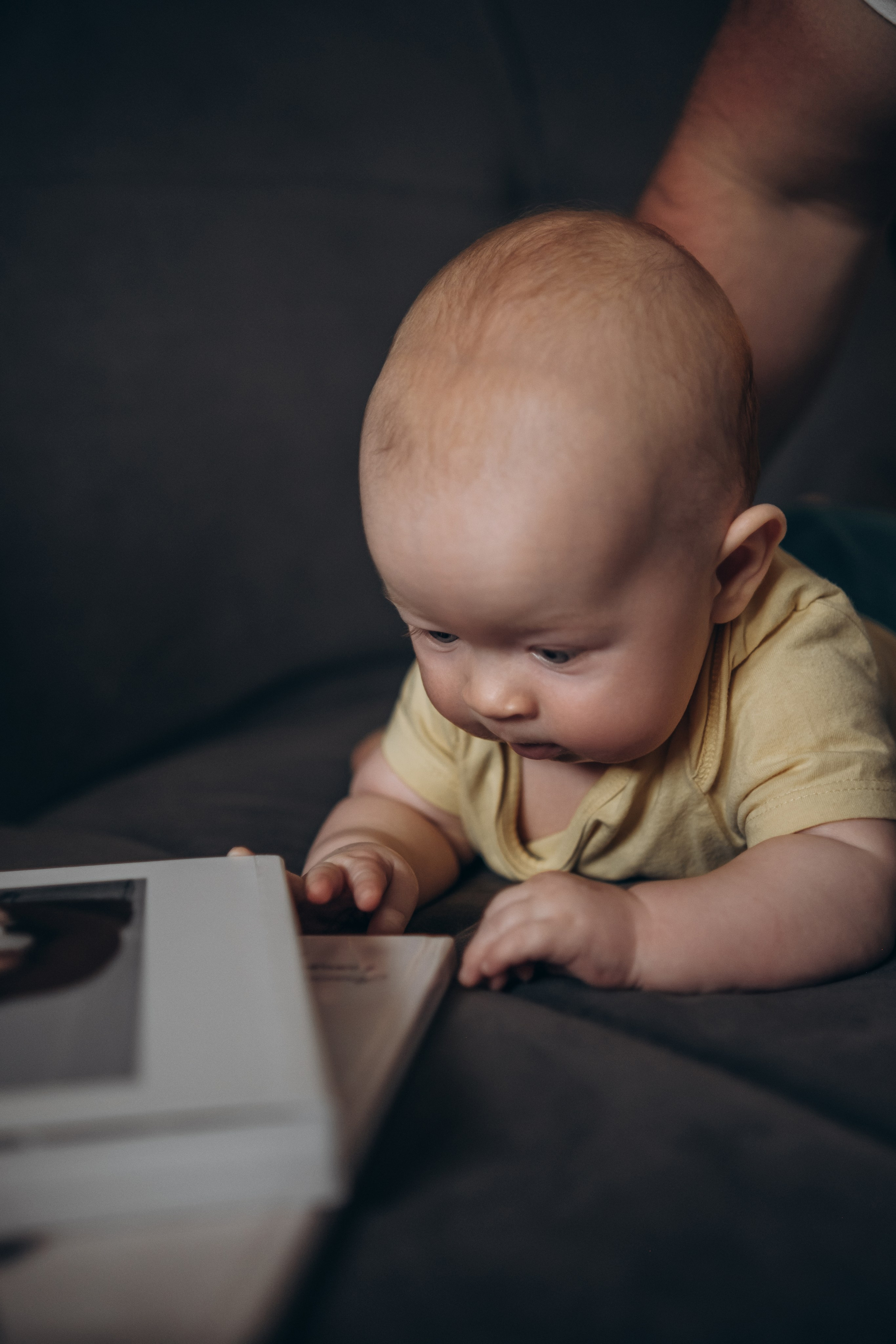 Маленькая шалость. Фотограф в Тарусе Серпухове Москве Рина Дукежанова