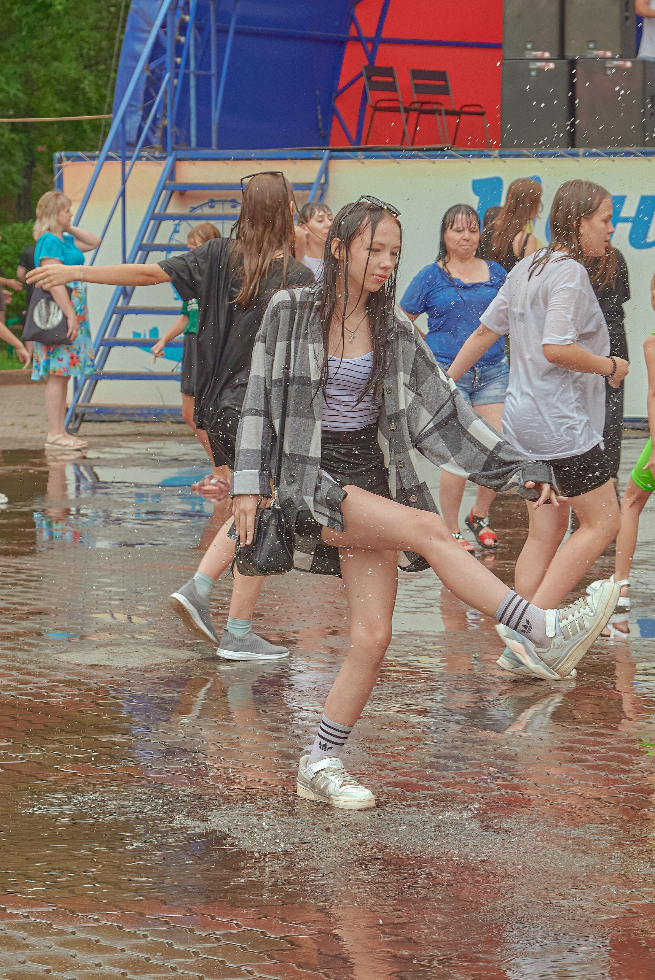 Портфолио репортажной фотосъёмки: Иван Купало в Центральном парке Красноярск. Фотограф Яковлев Роман — Красноярск