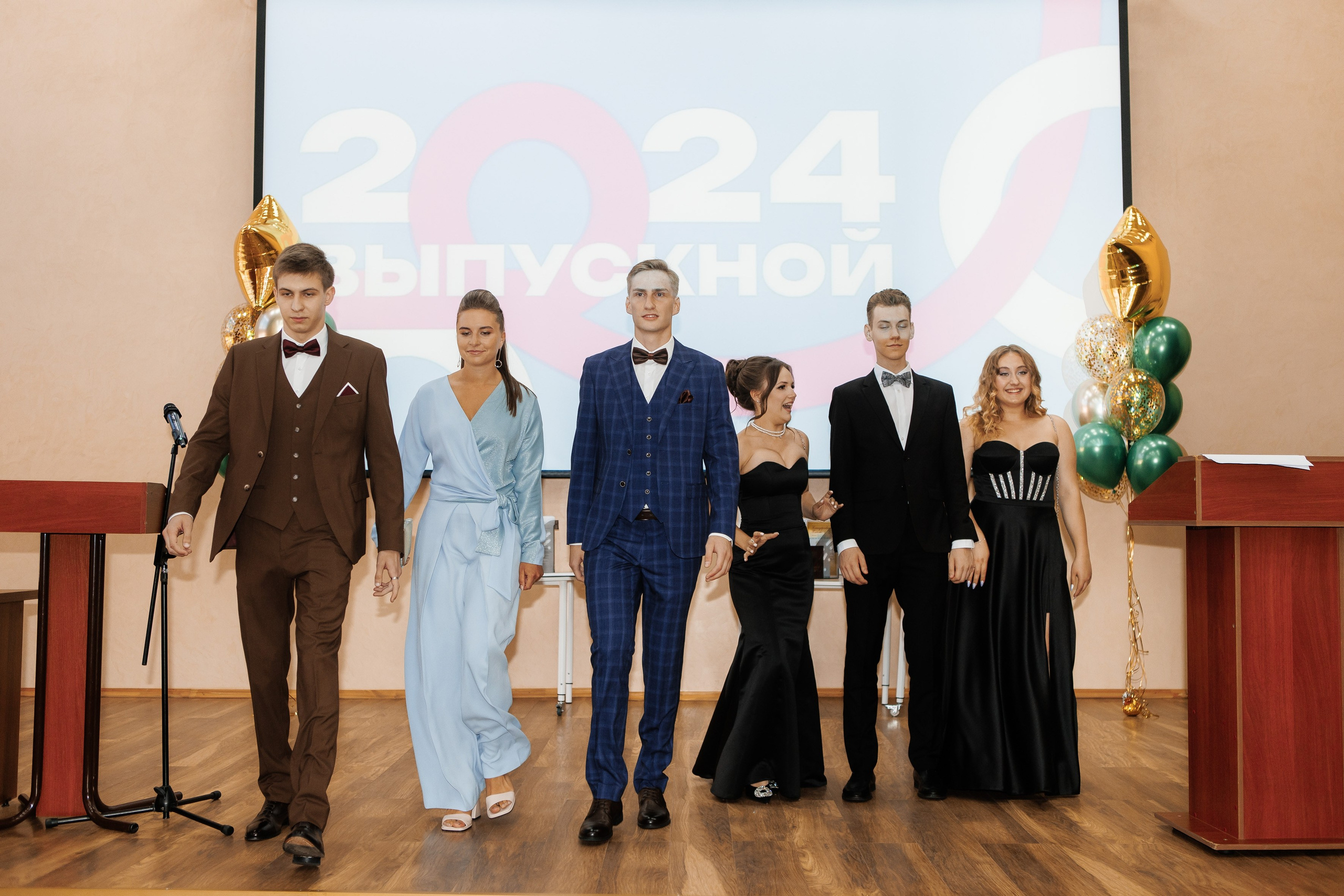 Выпускной Гимназия 12 2024 г. Свадебный и портретный Фотограф в Липецке Дмитрий Котюков