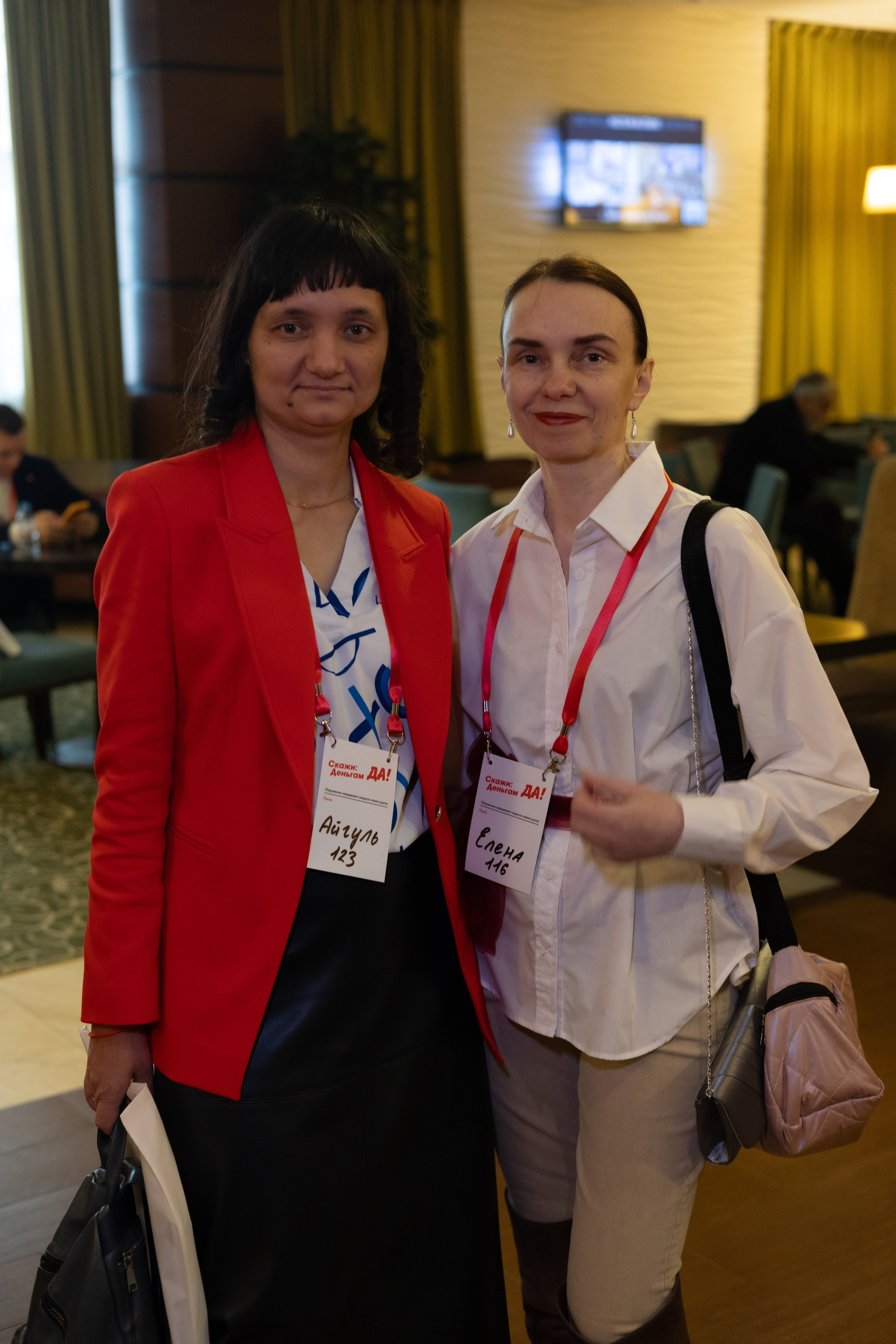 «СКАЖИ ДЕНЬГАМ ДА». Фотограф Красноярск съемки лавстори, фотосессия в студии, портретная съемка, творческие фотосессии