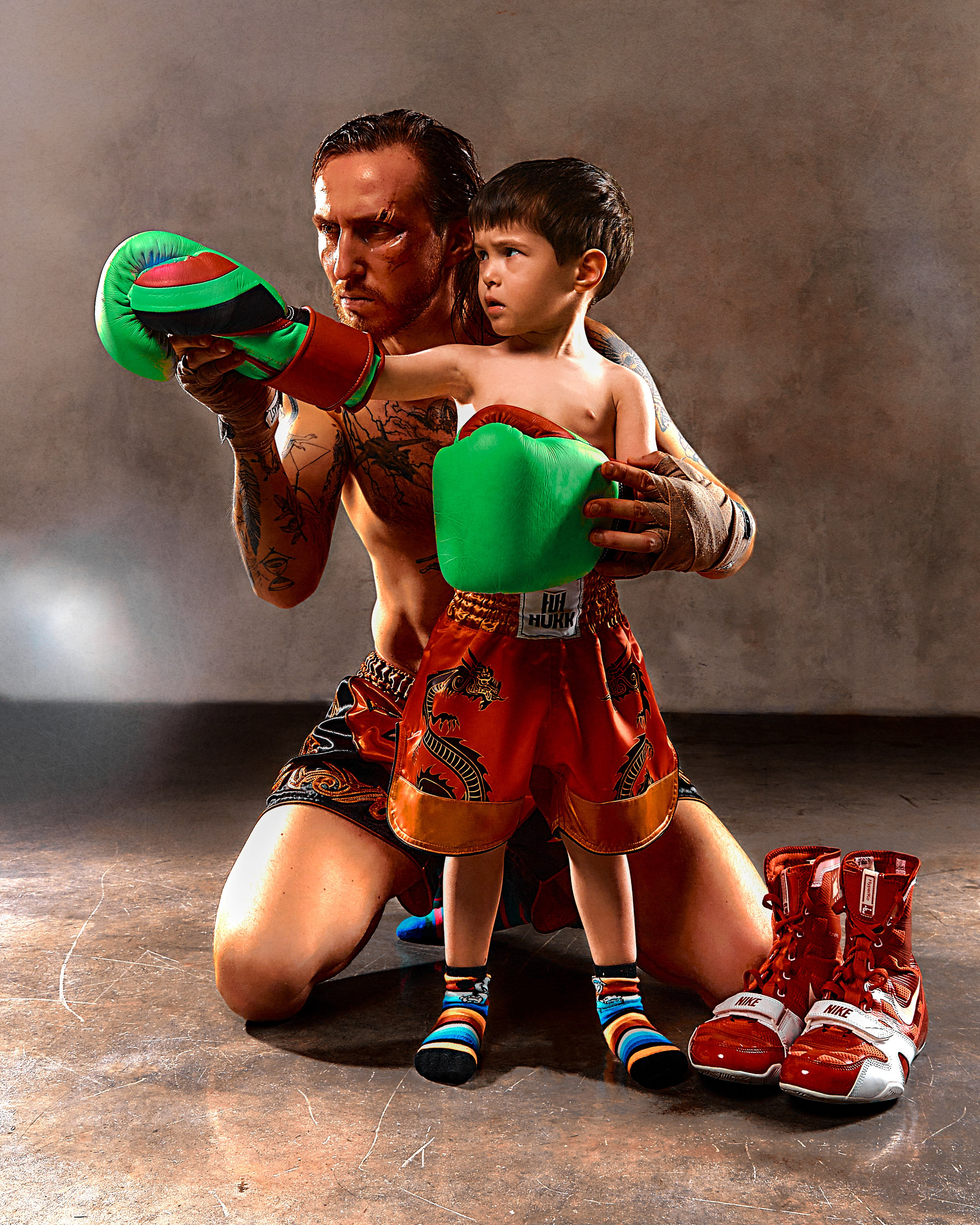 Gooonza family shoot. Святослав Лебедев | Рекламный фотограф — Коммерческая съемка, Арт-дирекшн, AI-интеграция