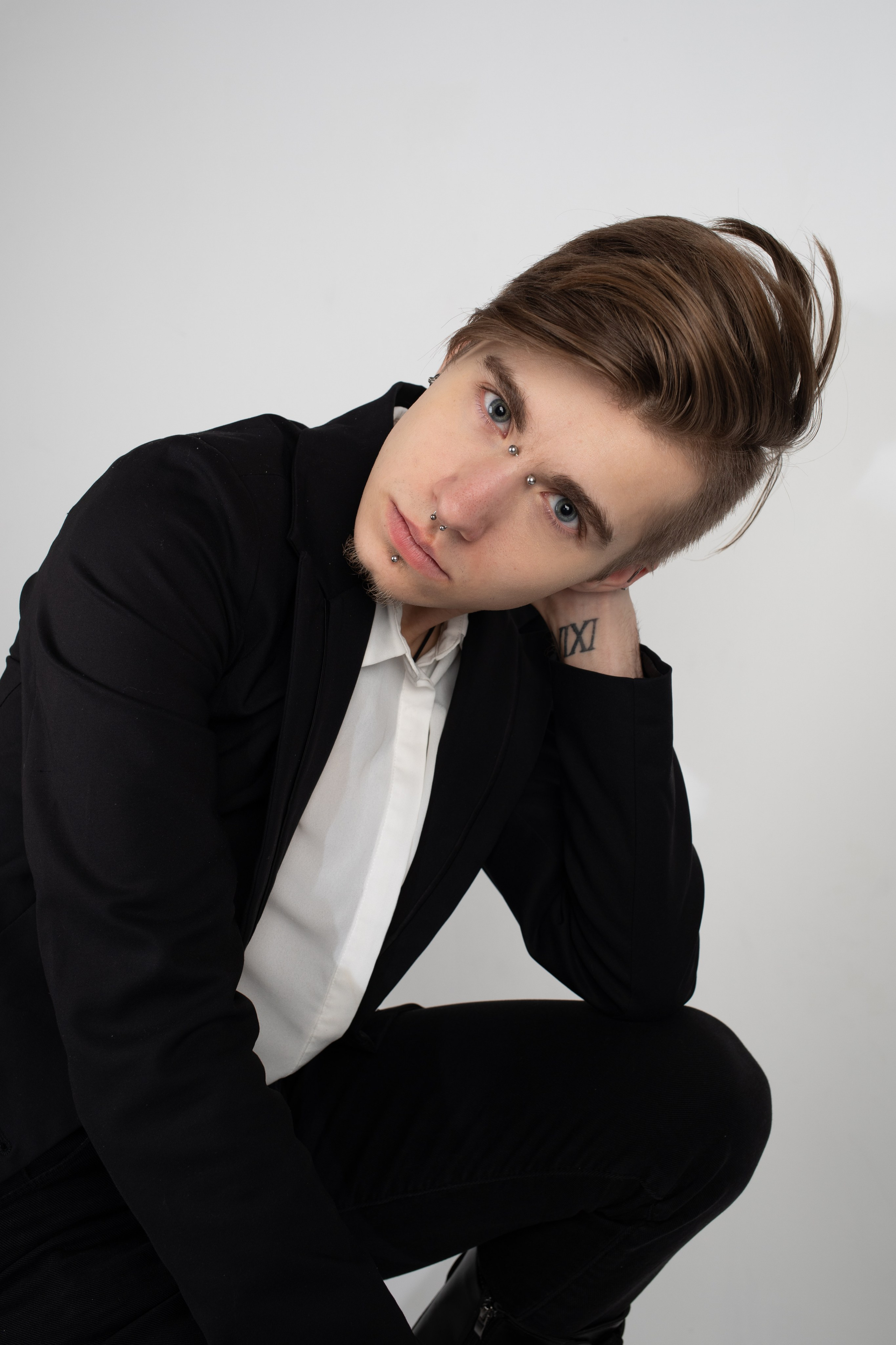 Мужской портрет в студии. Фотограф Санкт-Петербург Всеволожск Мария Наскидашвили