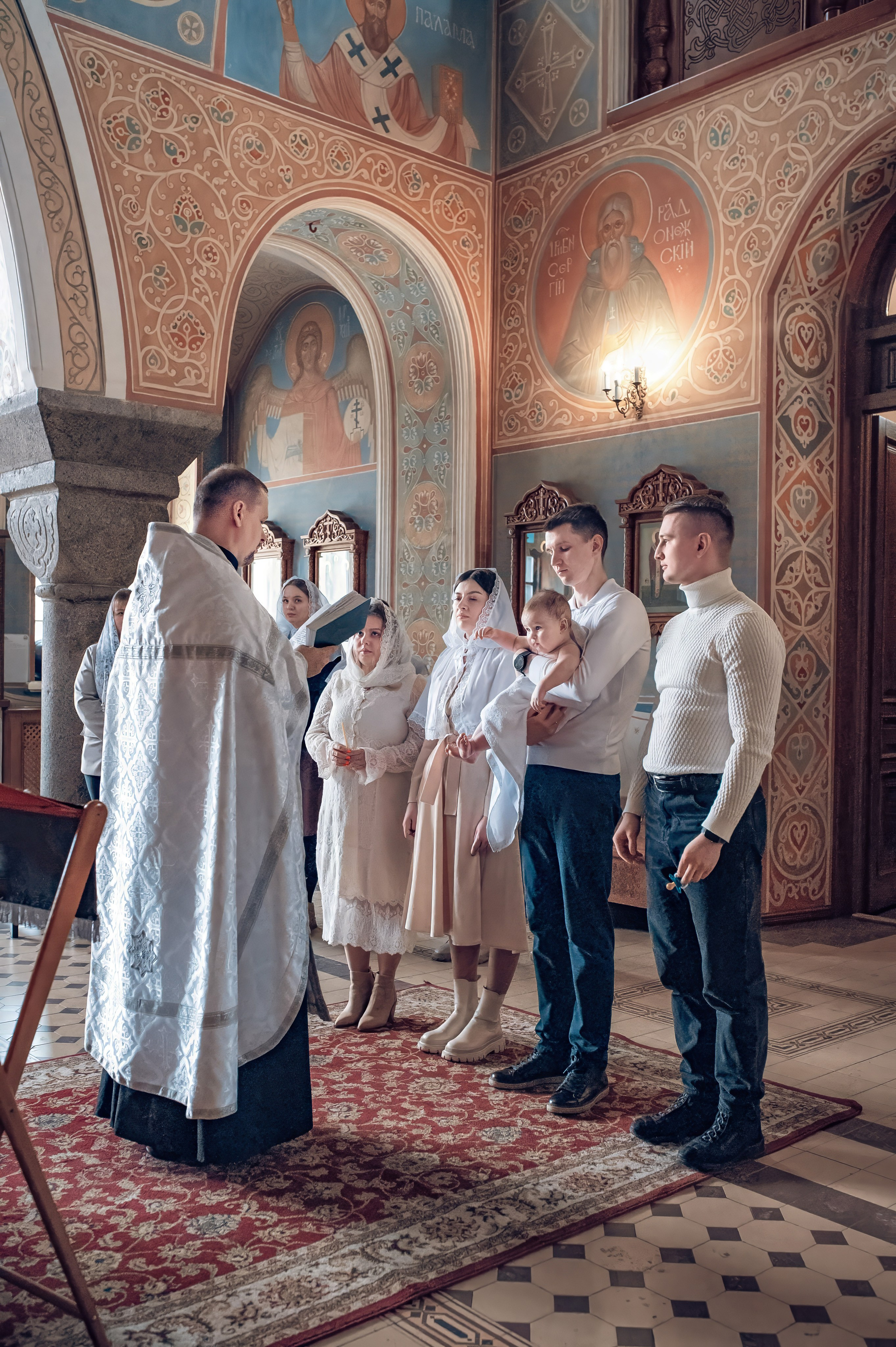 Крещение Ярослава в Храме Иоанна Предтечи. Фотографы крещения/венчания  Красноярск Татьяна и Вячеслав Переваловы