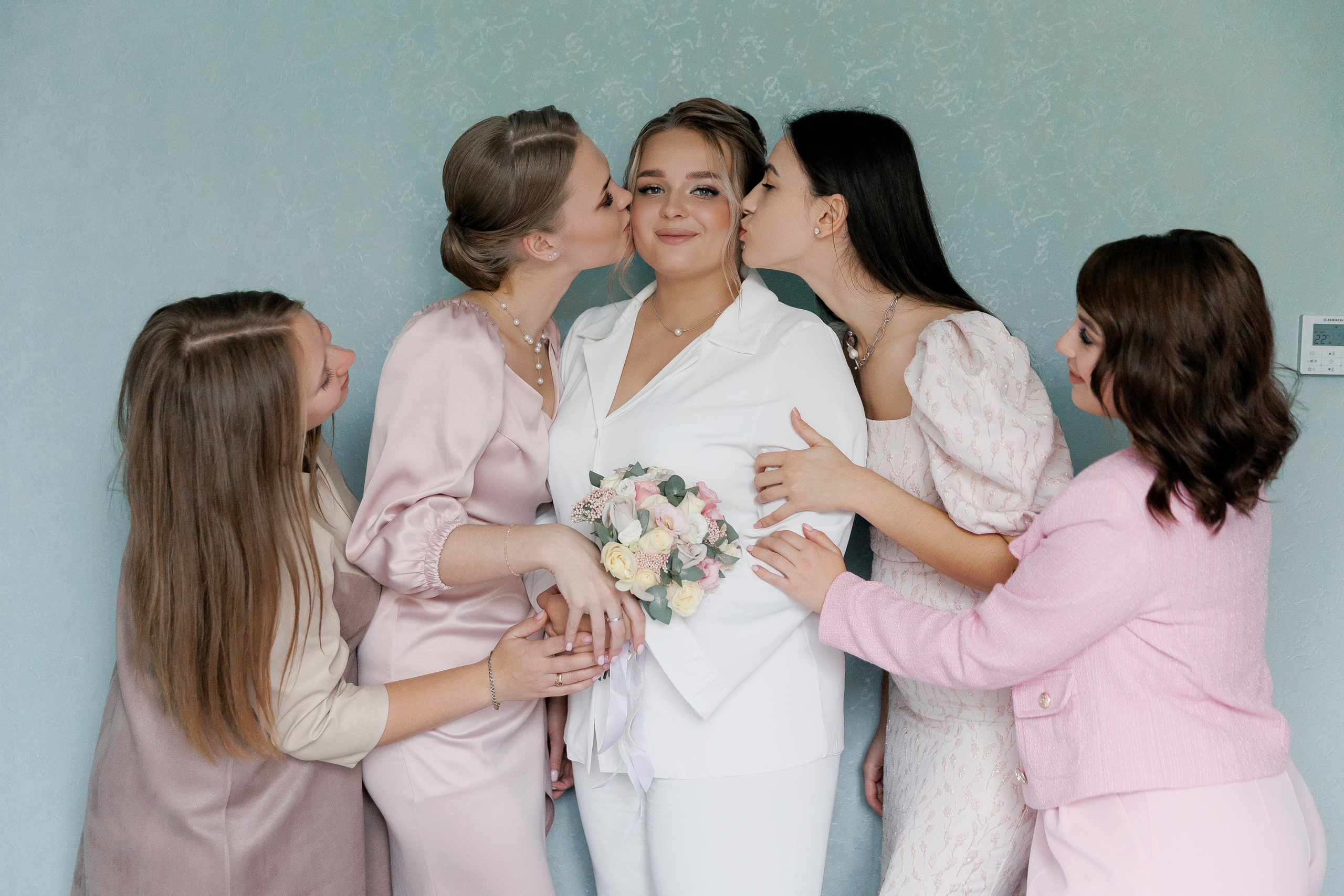 Анонс свадебных фотографий Дмитрия и Анастасии. Свадебный фотограф Домодедово Москва Катерина Алехина