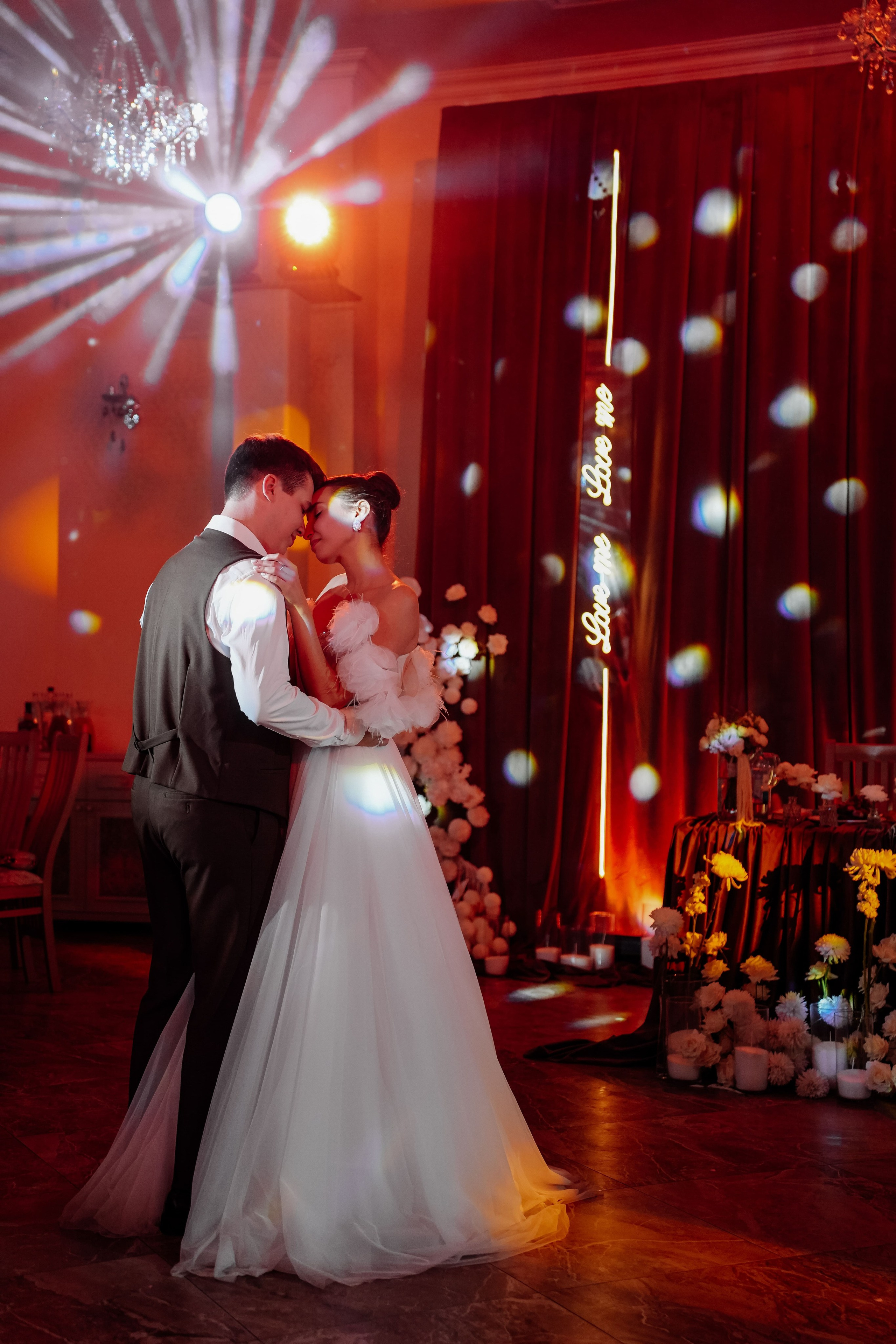 Villa & Шодо. Денис и Татьяна. Свадебный фотограф и видеограф в Ростове-на-Дону Виталий Величко