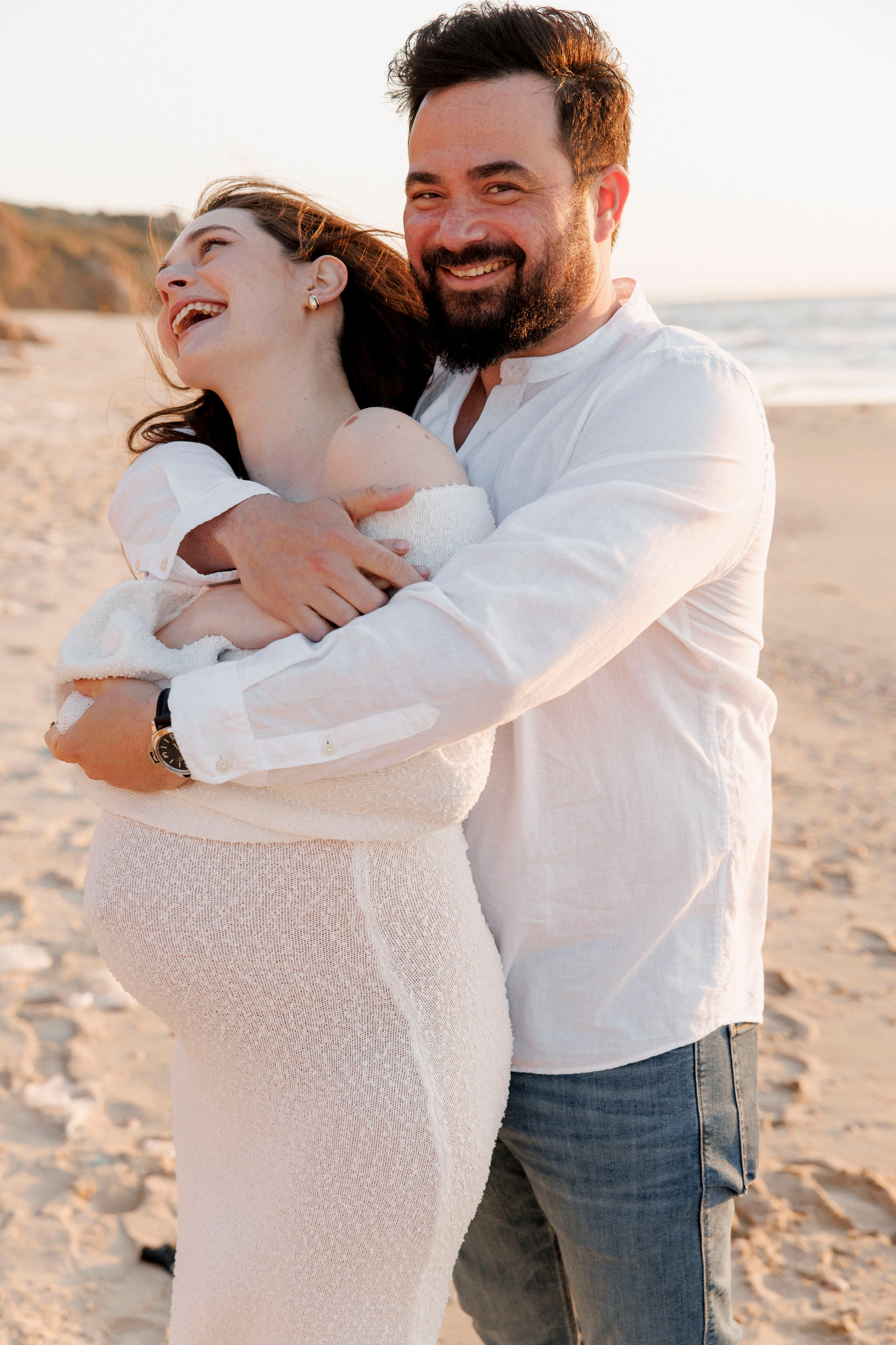 Pregnancy photoshoot (home/park/beach). Главная