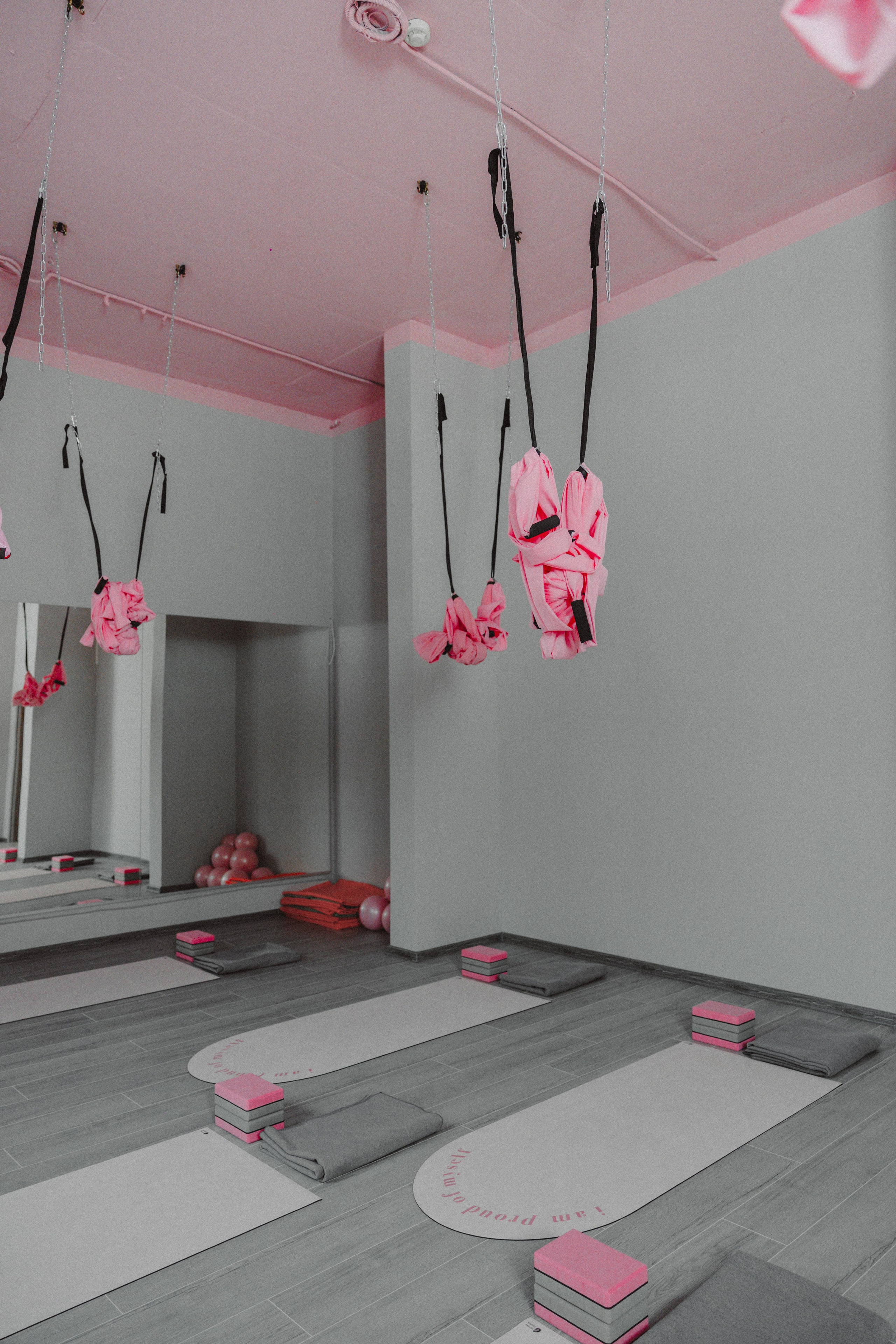 YOGALOGIC — Студия йоги Йогахолик | Москва. ФОТОГРАФ ИРИНА ШАМАТАВА