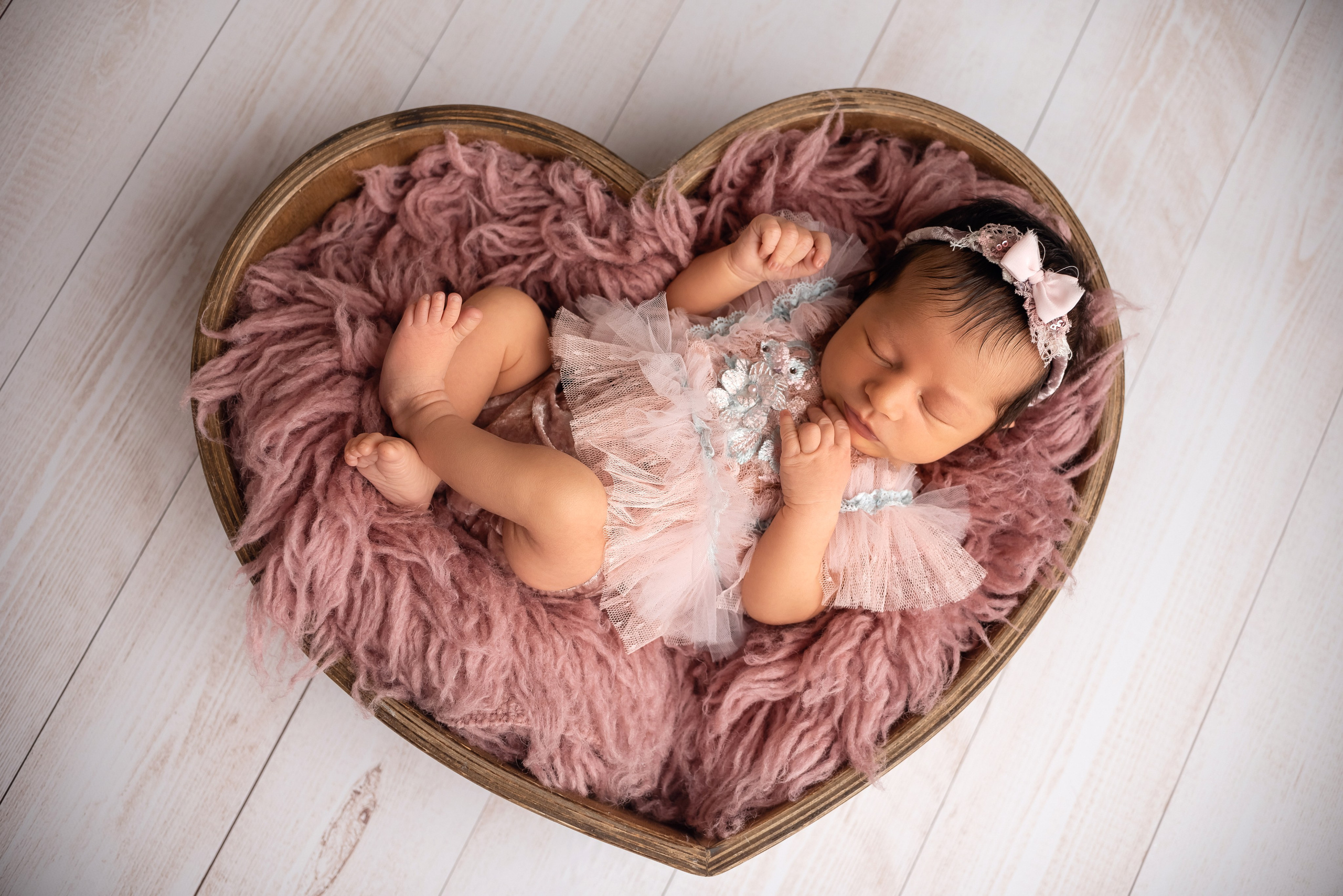 Новорождённые девочки. Детский фотограф новорождённых в Минске Боровик Екатерина