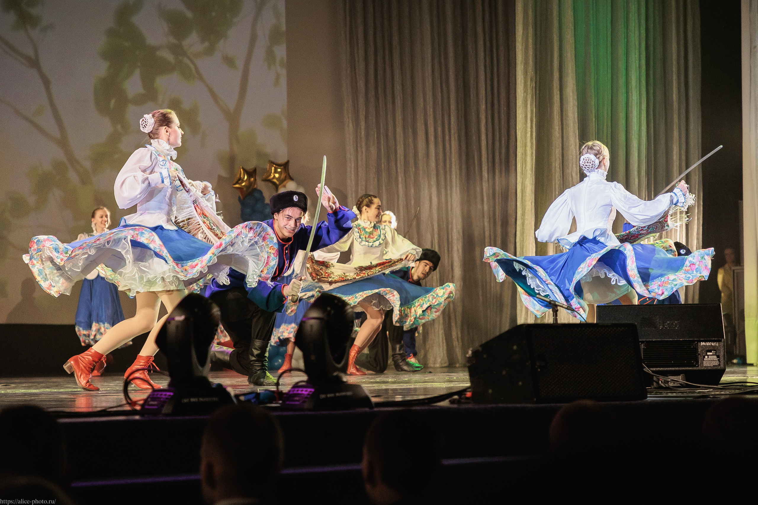 Репортаж БКЗ Октябрьский. Семейный фотограф в Санкт-Петербурге, Портретист, Алиса Фотограф