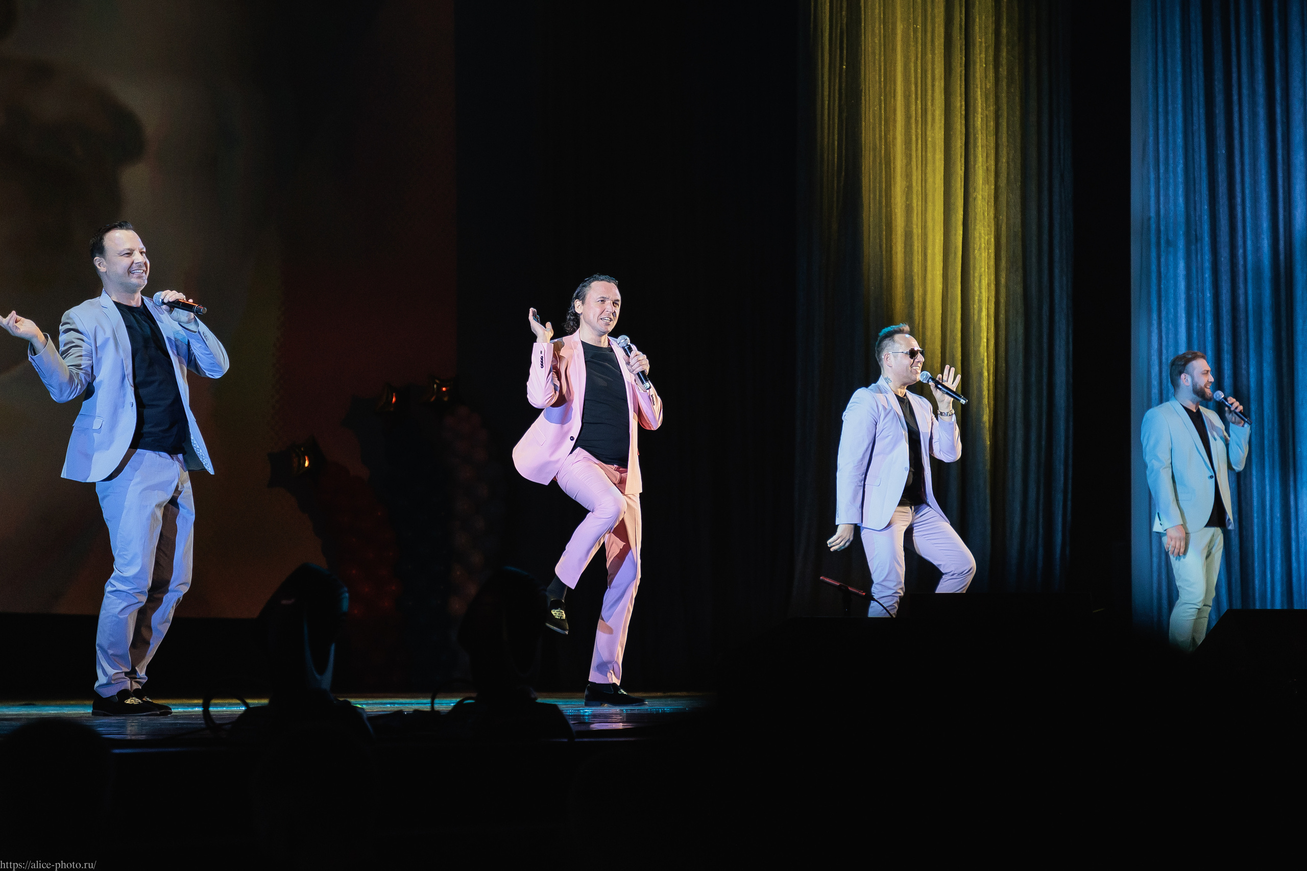 Репортаж БКЗ Октябрьский. Семейный фотограф в Санкт-Петербурге, Портретист, Алиса Фотограф