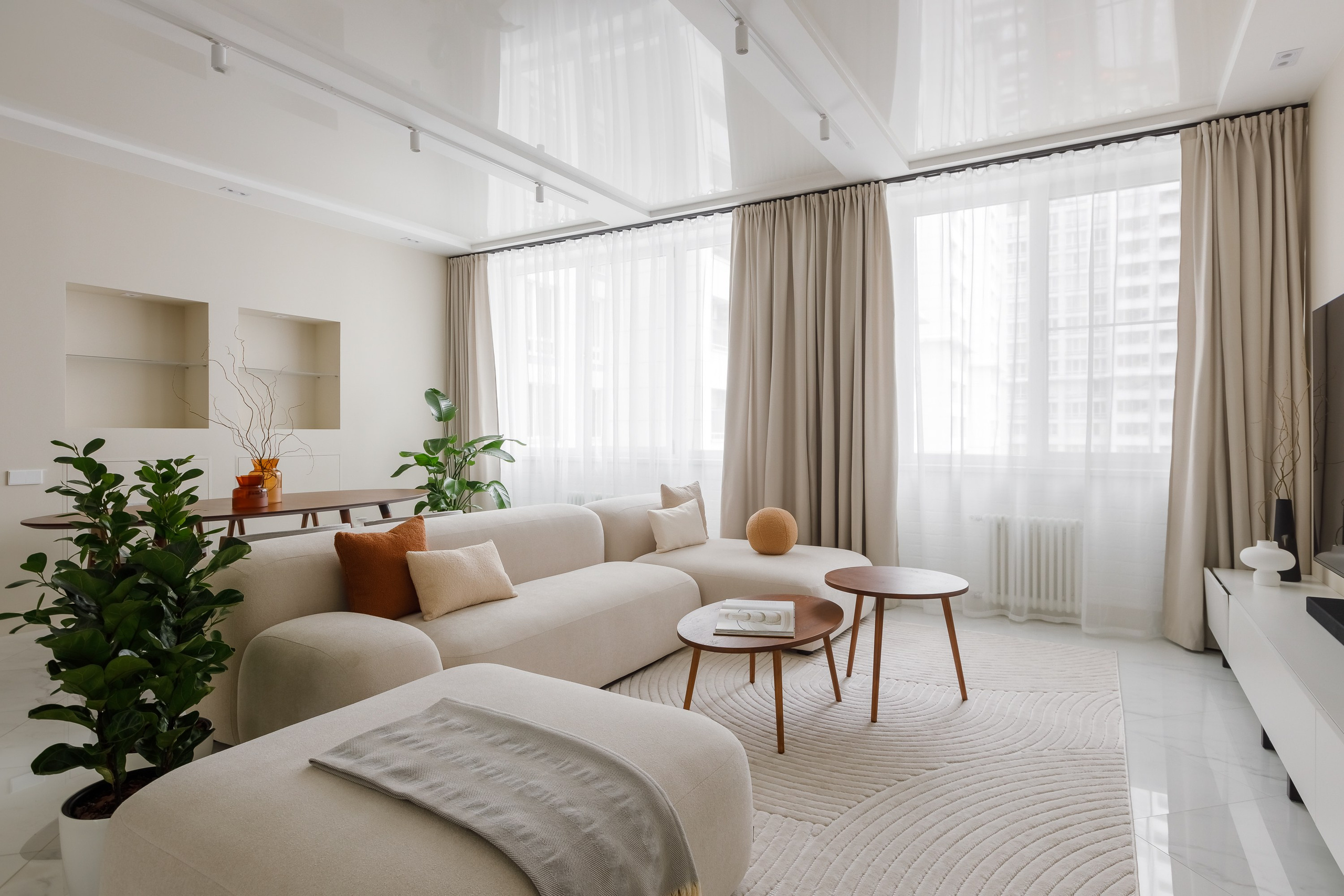 Бежевая квартира в Аэробусе. Интерьерный фотограф в Москве Роман Потапов