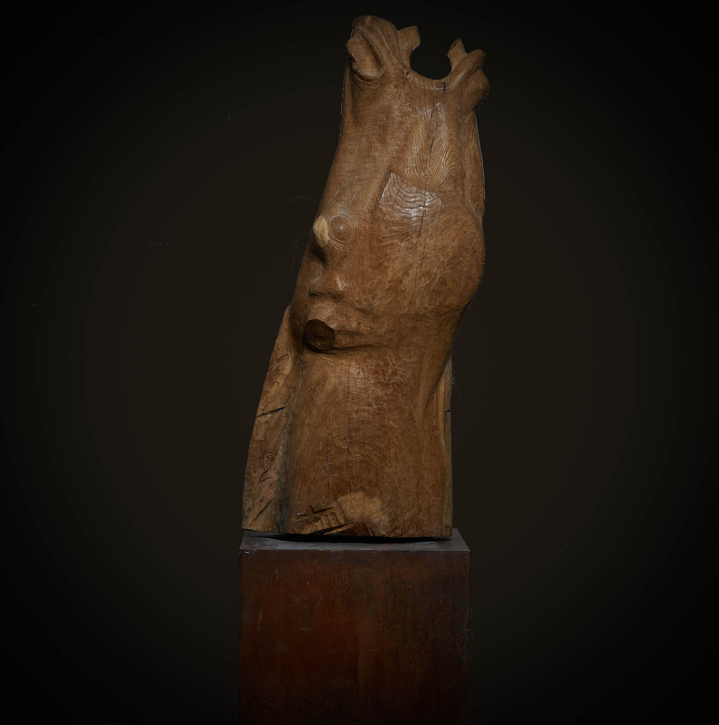 скульптура из дерева, конная скульптура 