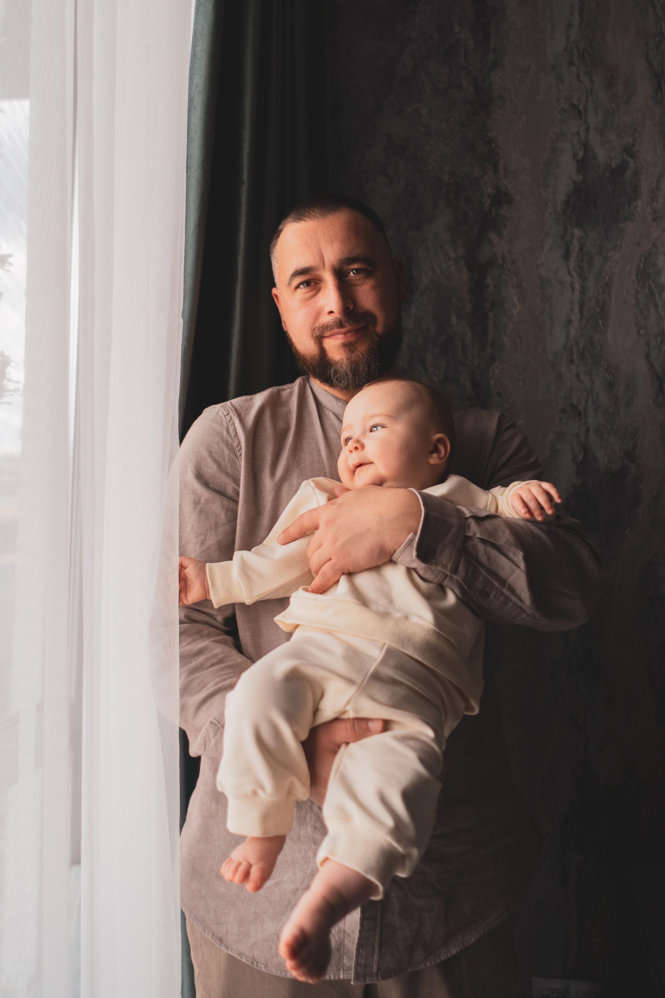 Мансур с родителями, Щелково, домашняя съемка. Наталья Дукалова фотограф Щелково Королев Пушкино Москва Балашиха