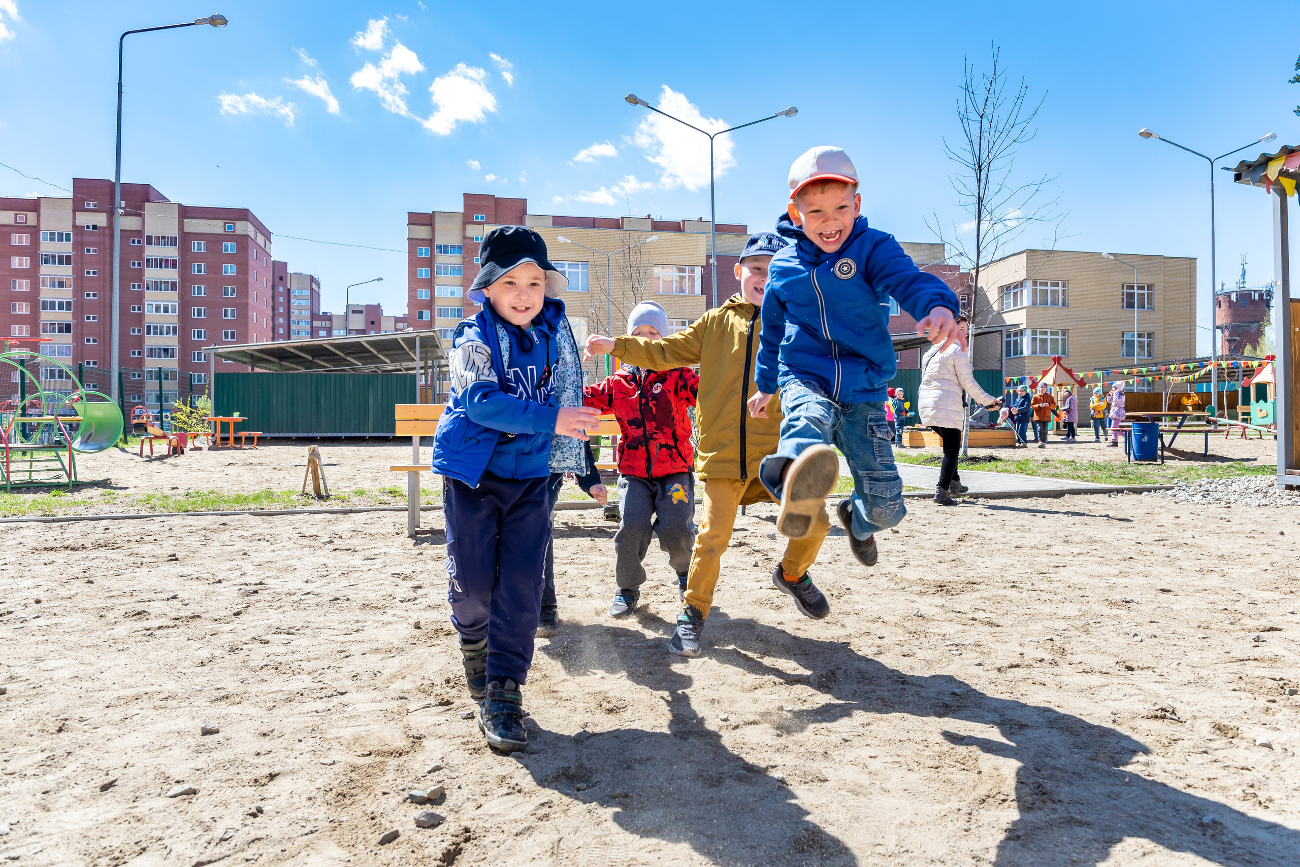 Фотосъёмка на прогулке. Детский фотограф в Екатеринбурге и Берёзовском Евгений Кондаков