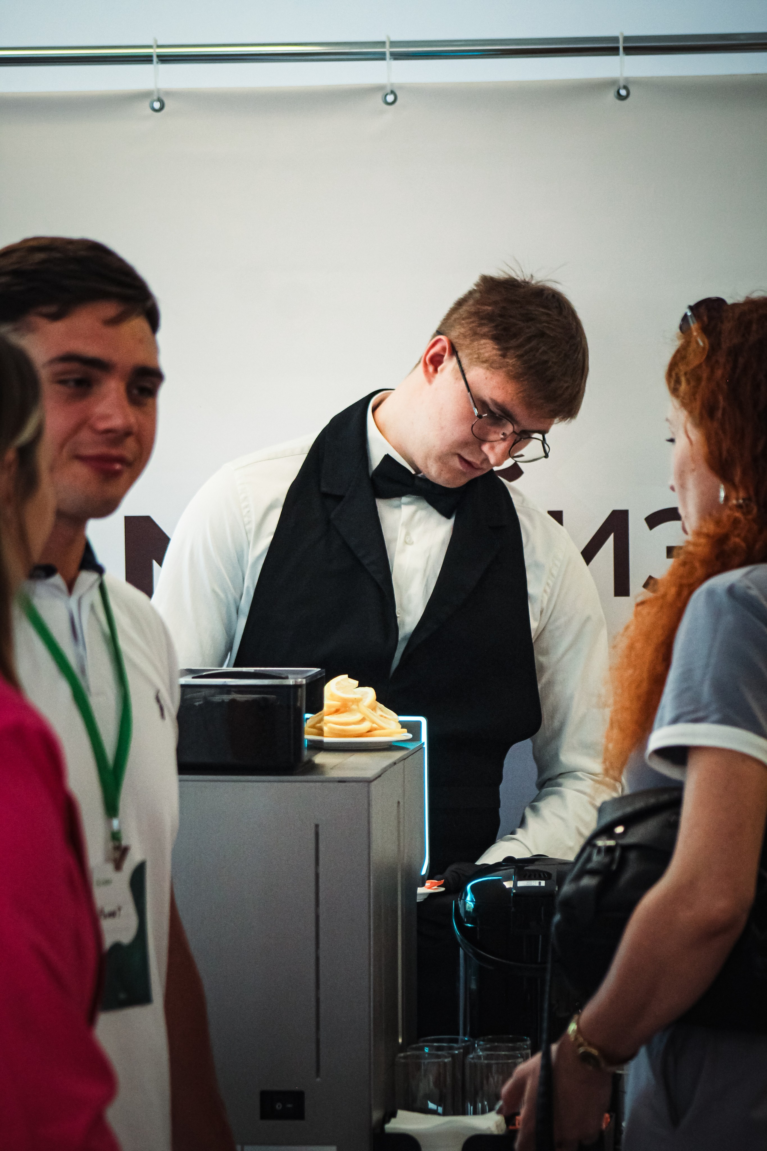 Сбер. Бизнес-завтрак. Илья Чемис — Фотограф в Мариуполе