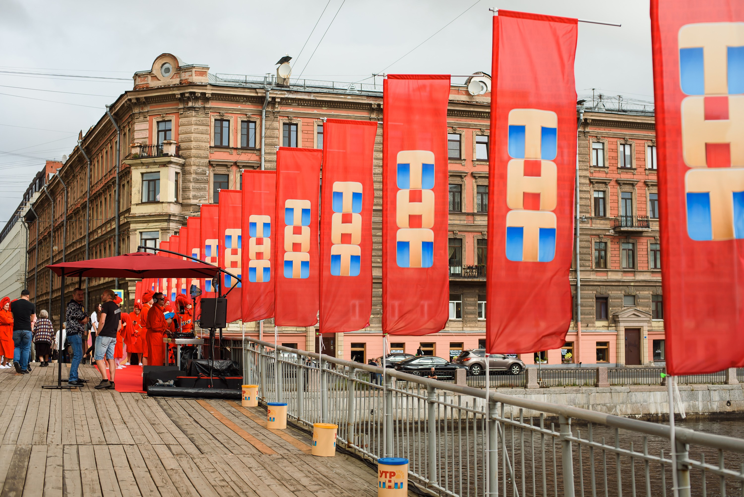 ТНТ Фонтанка SUP. Фотограф в Санкт-Петербурге — Эдуард Фазлетдинов | Репортаж, свадьбы, студия
