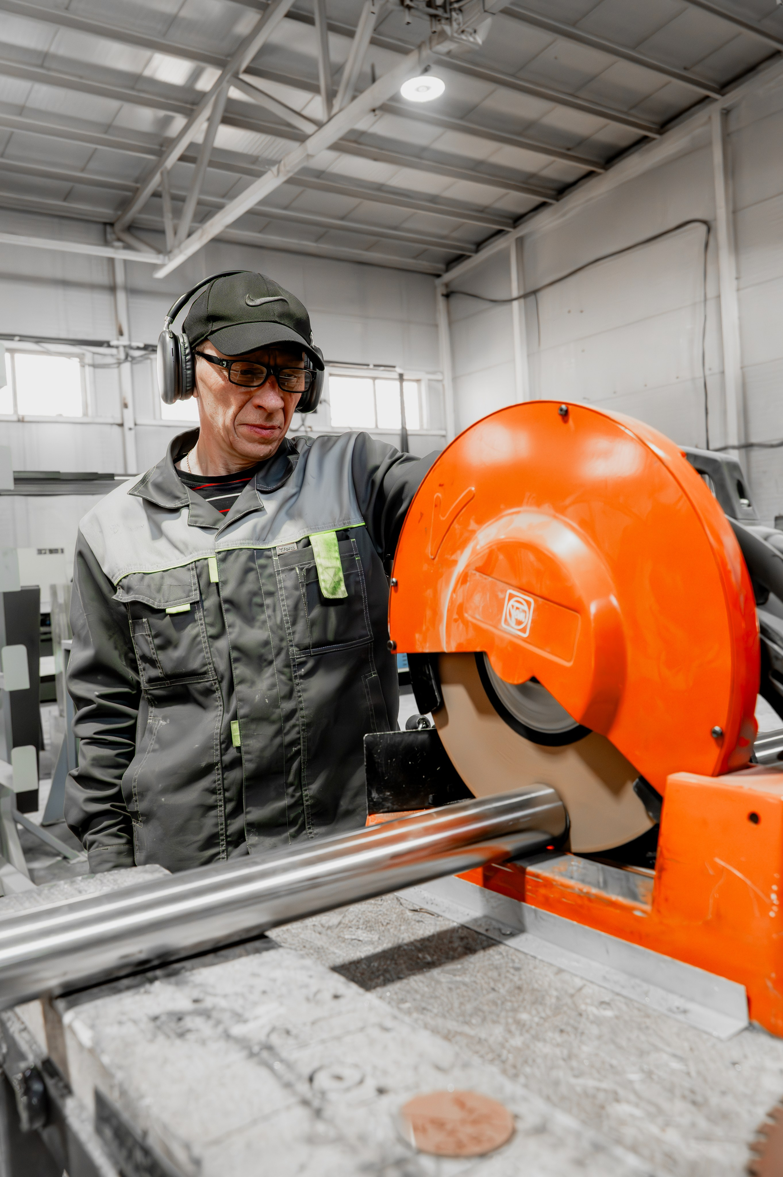 Для производства АВЕРС. Фотограф/видеограф Богдан Голованов