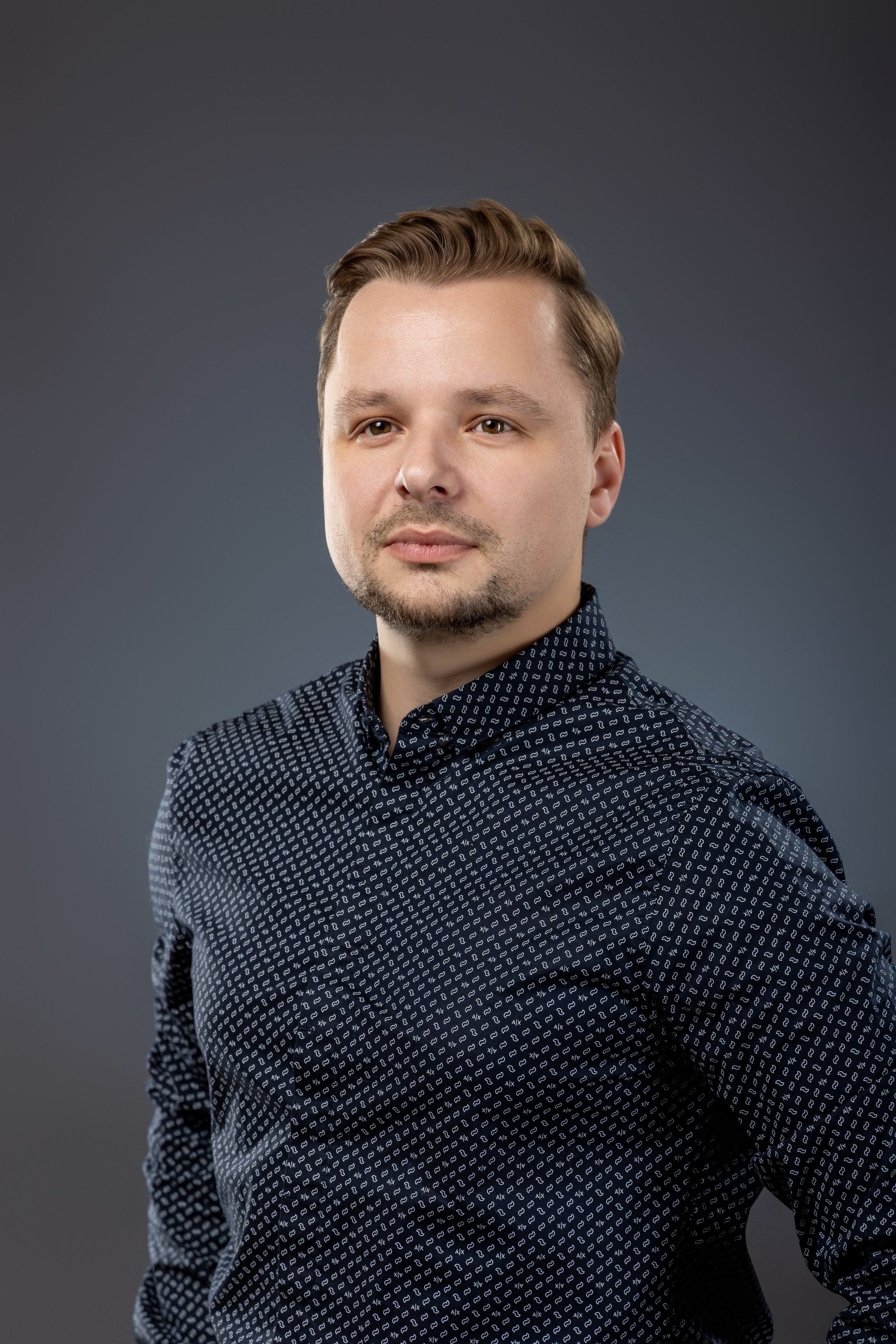 Антон, портретный фотосет. Фотограф Андрей Зикеев, фотостудия AzArt Studio в Москве