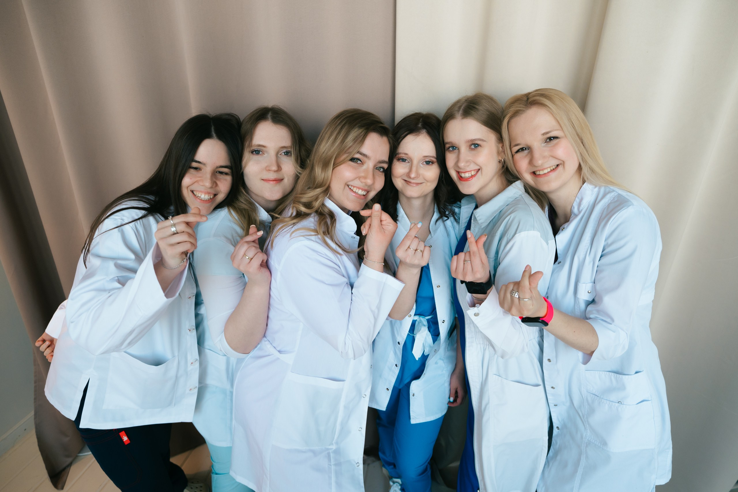 Мед выпуск. Komonev