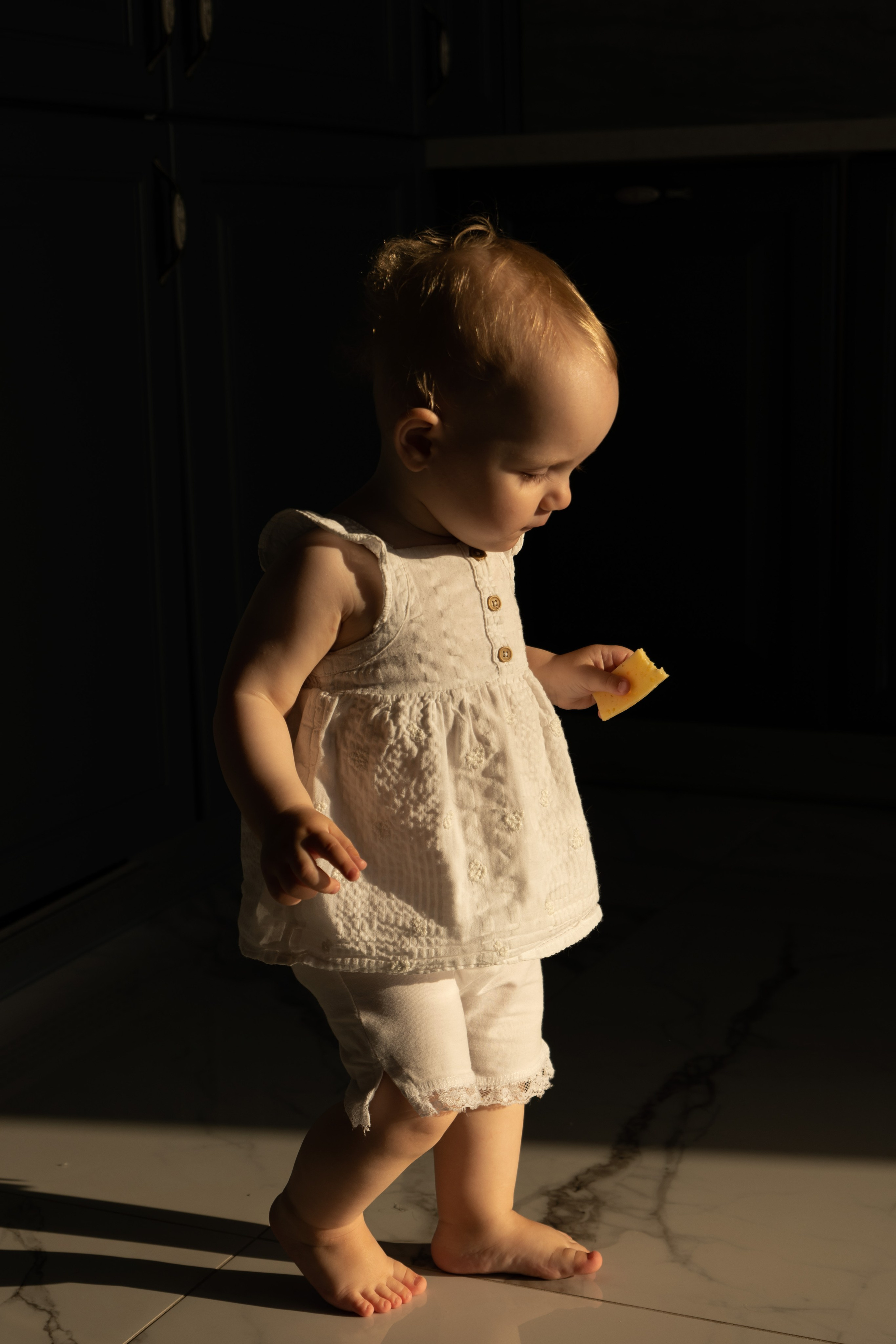 Алисе 1 год. Фотограф видеограф Ольга Василевская