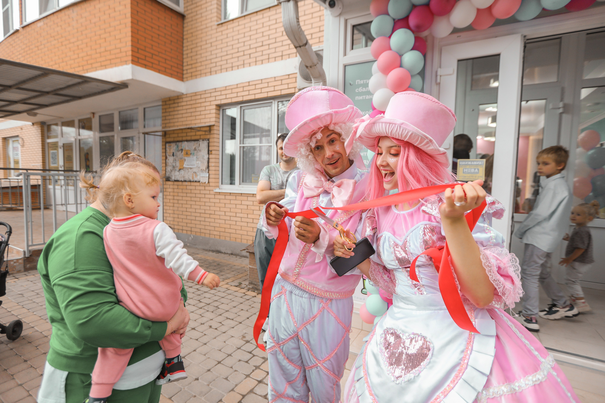 ДЕТСКИЕ МЕРОПРИЯТИЯ. Photographer Viktoriya Markushina «My world throug»