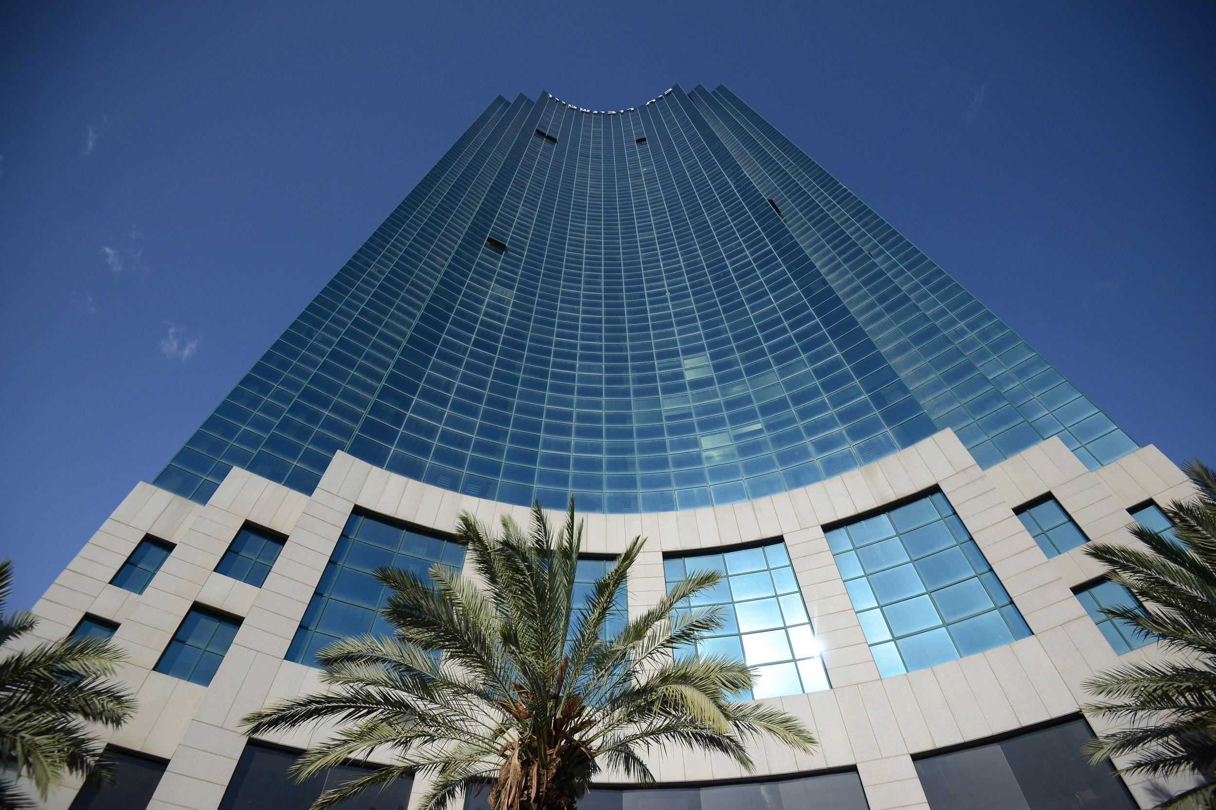 Богатый район в Тель-Авиве. Репортажный фотограф в Минске. Алексей Матюшков