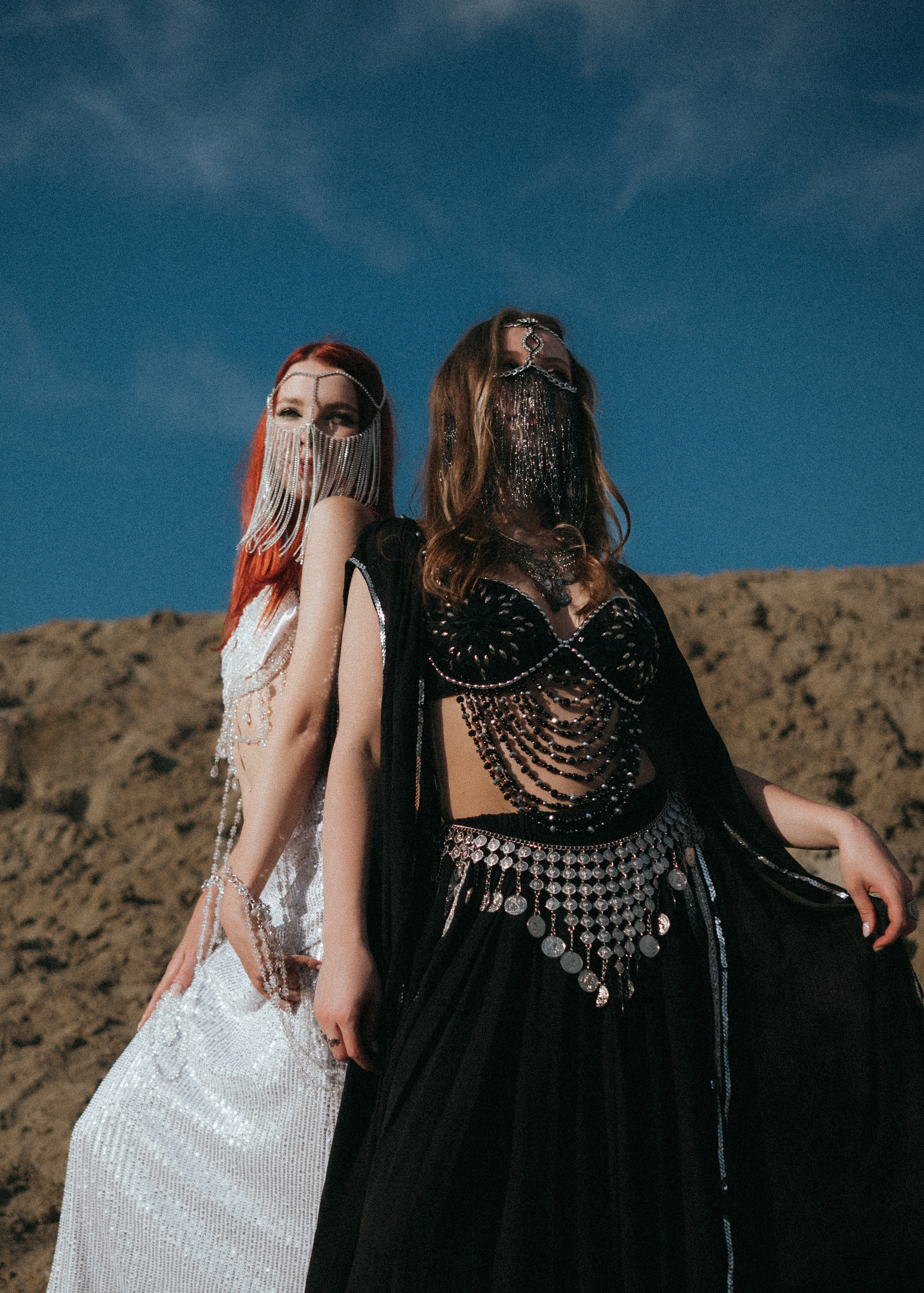 Орг https://t.me/fv_nsk vk.com/fv_nsk #фотовстречинск 💃🏻 @lina_laww Vk: https://vk.com/lina_lavv 💃🏻 @victoryyya_05 https://vk.com/victoryya_kir 👑 Белый костюм и&nbsp;тиара VK @olga.karrott.jewelry