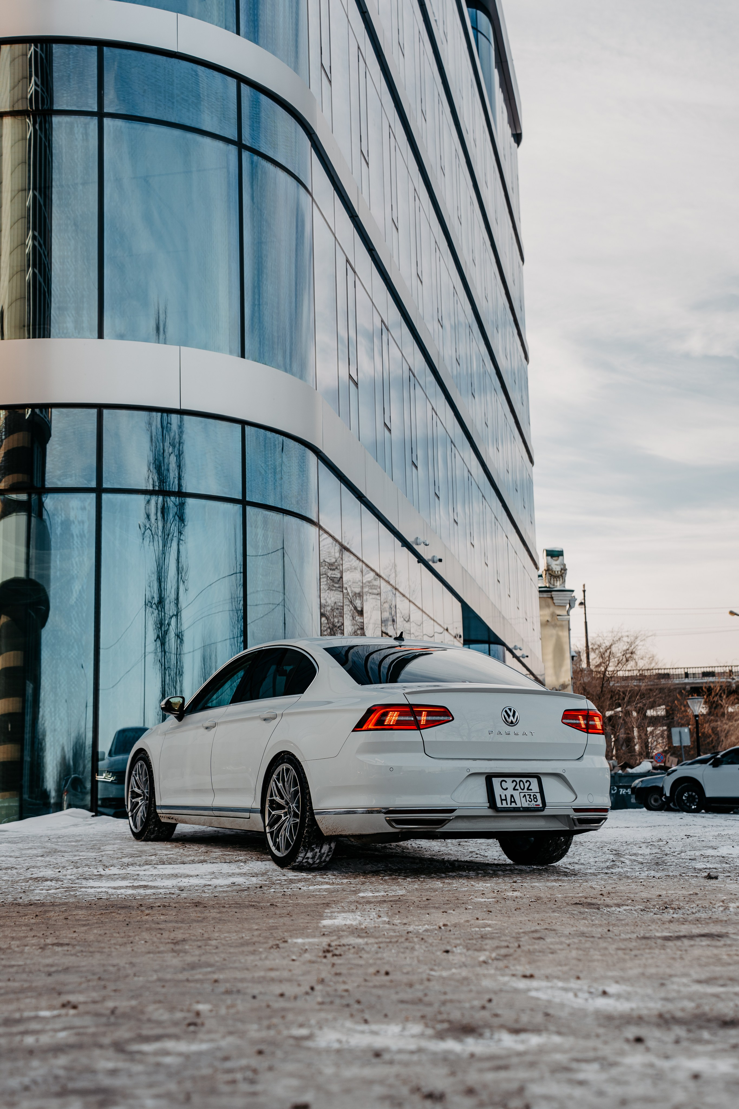 Volkswagen Passat. Фотограф, видеограф и пилот дрона на Байкале