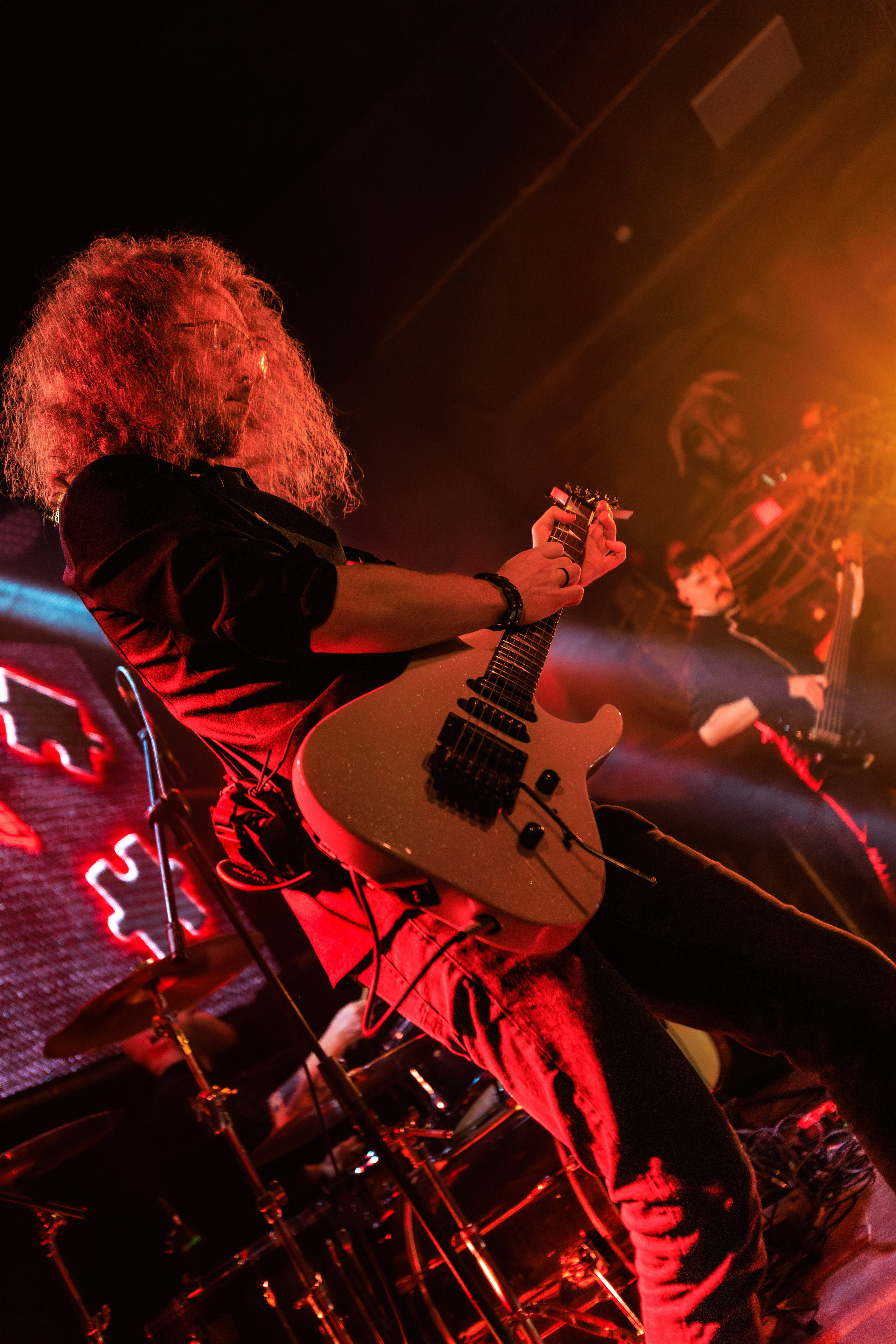 SARA. Репортажный фотограф Екатеринбург | Яркий, качественный репортаж | Концерты, клубы, репортаж, праздники, корпоративы