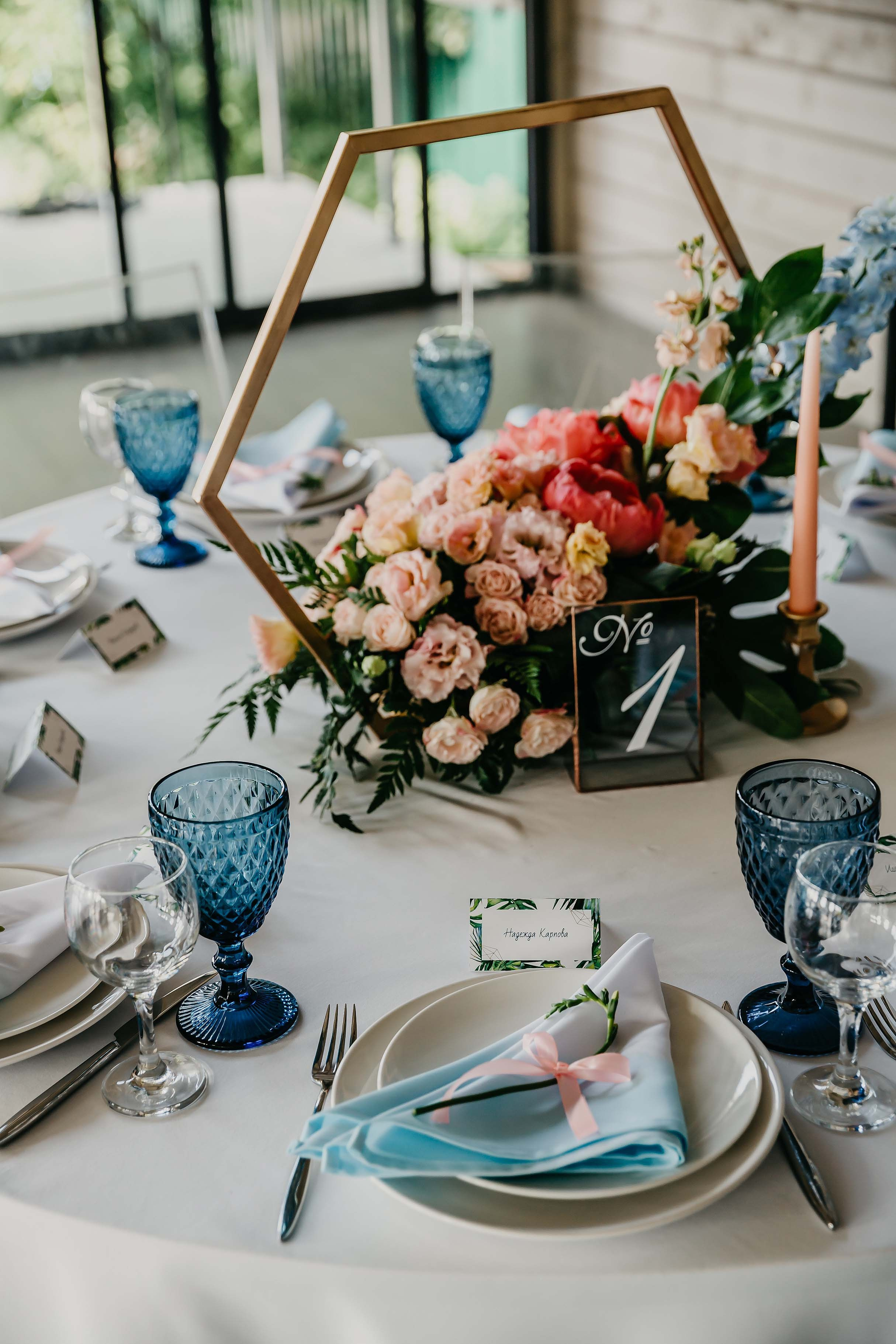 Свадьба в яхт-клубе "Родина". Kirillova Studio — мастерская декора и событий Юли Кирилловой